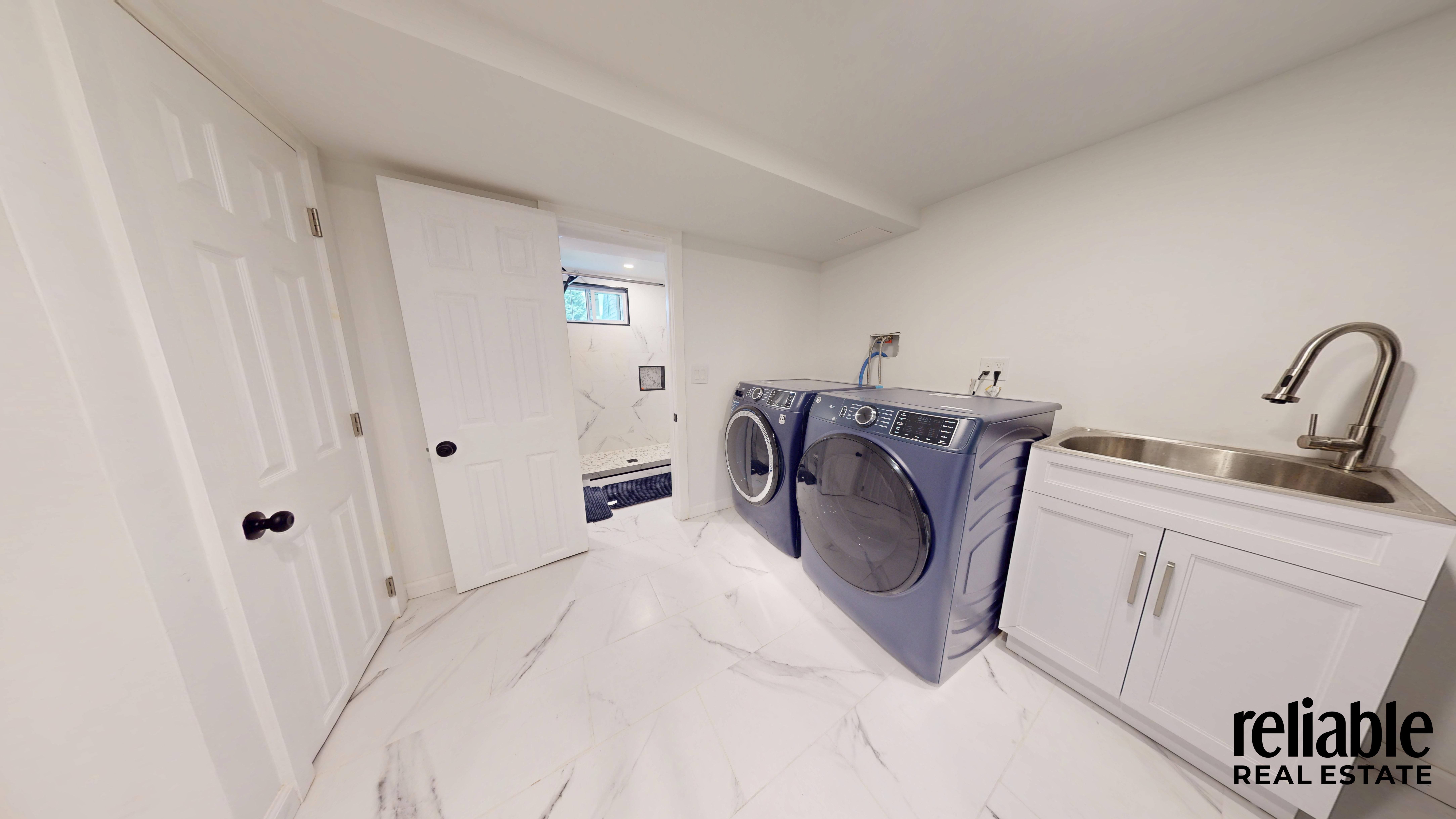 Tuckahoe, New York, 10707, United States, 4 Bedrooms Bedrooms, ,4 BathroomsBathrooms,Residential,For Sale,1941679
