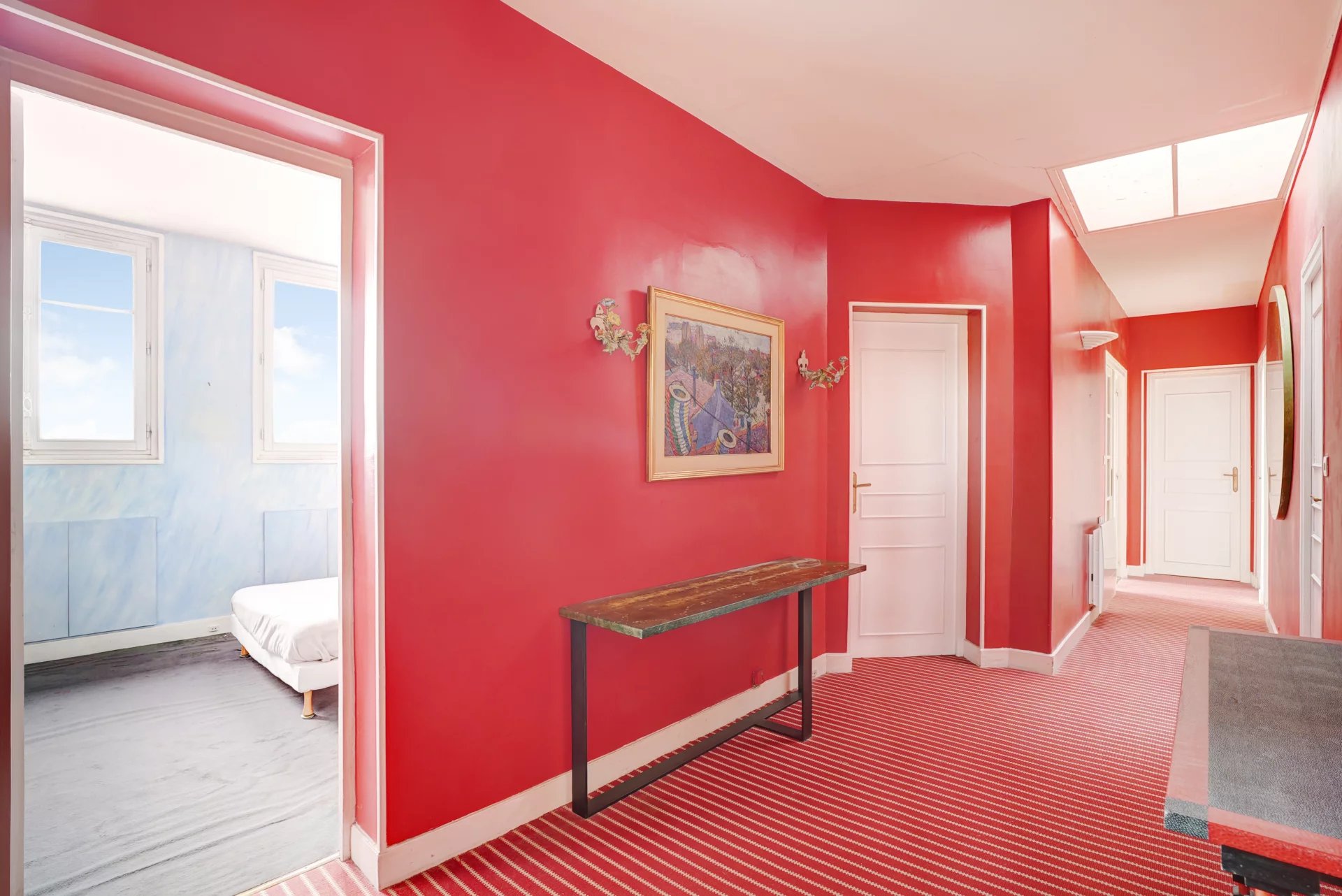 Versailles, Île-de-France, 78000, FR, 5 Bedrooms Bedrooms, ,4 BathroomsBathrooms,Residential,For Sale,2002100