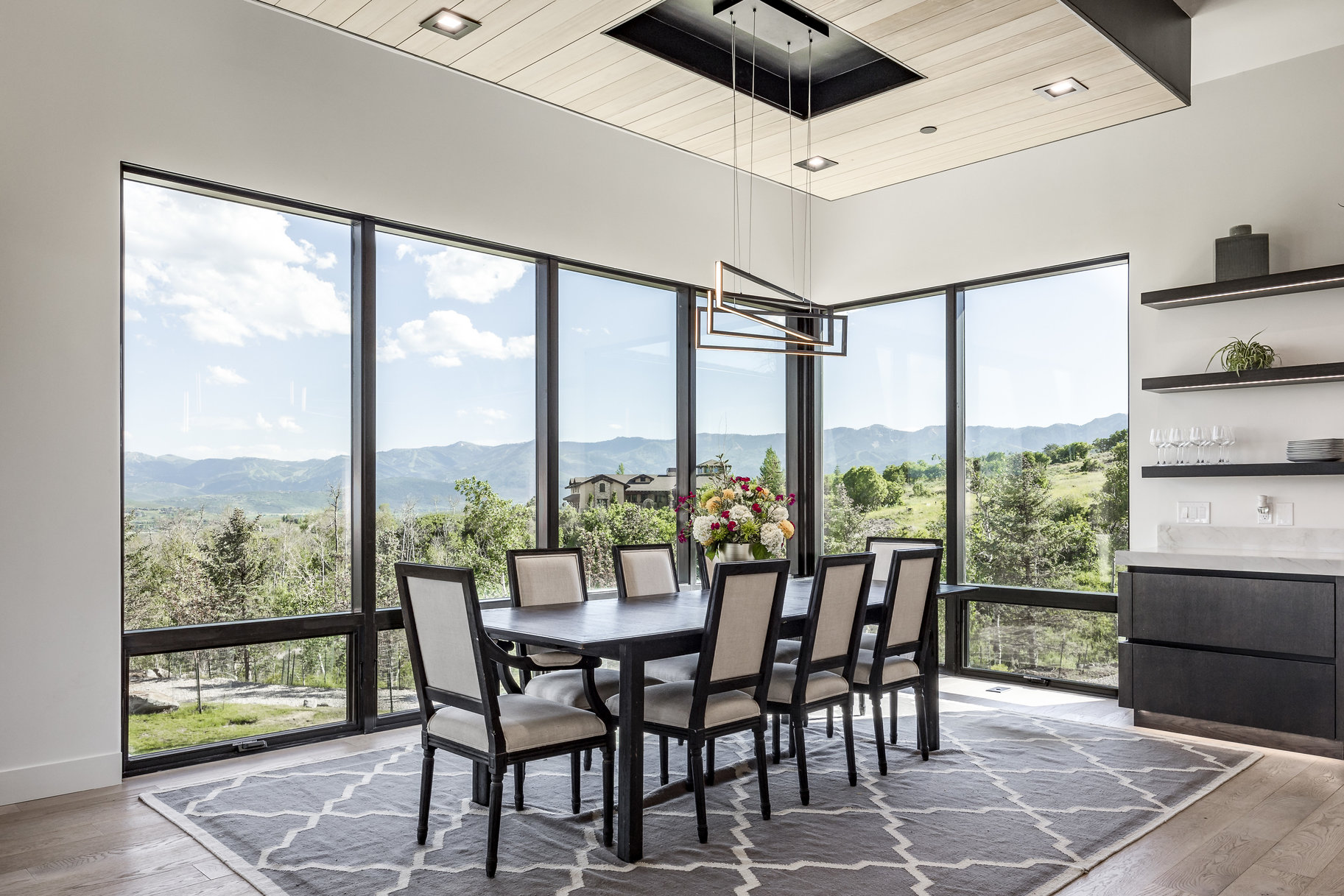  A RARE MODERN MOUNTAIN ESTATE WITH AN EXTRAORDINARY EQUESTRIAN FACILITY - 物件實景