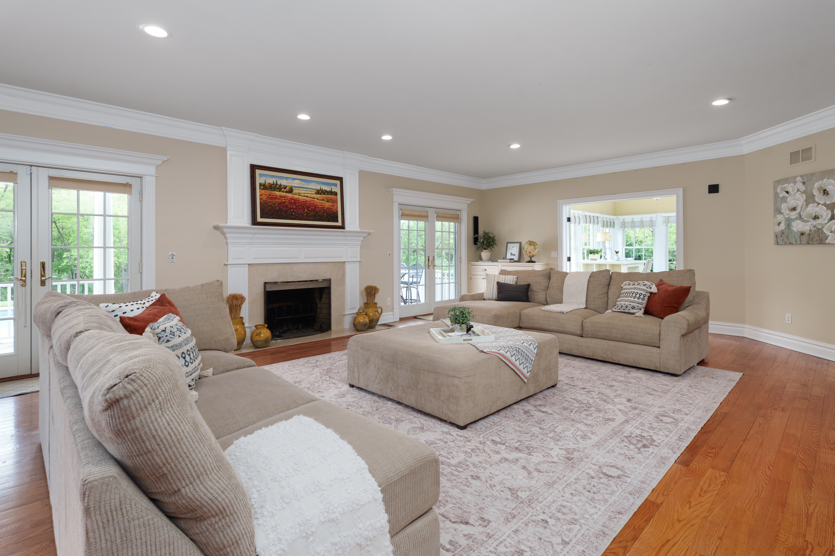  Luxury Estate Near Princeton with Resort-Style Pool, Covered Pavilion & 9+ Acres - 物件實景