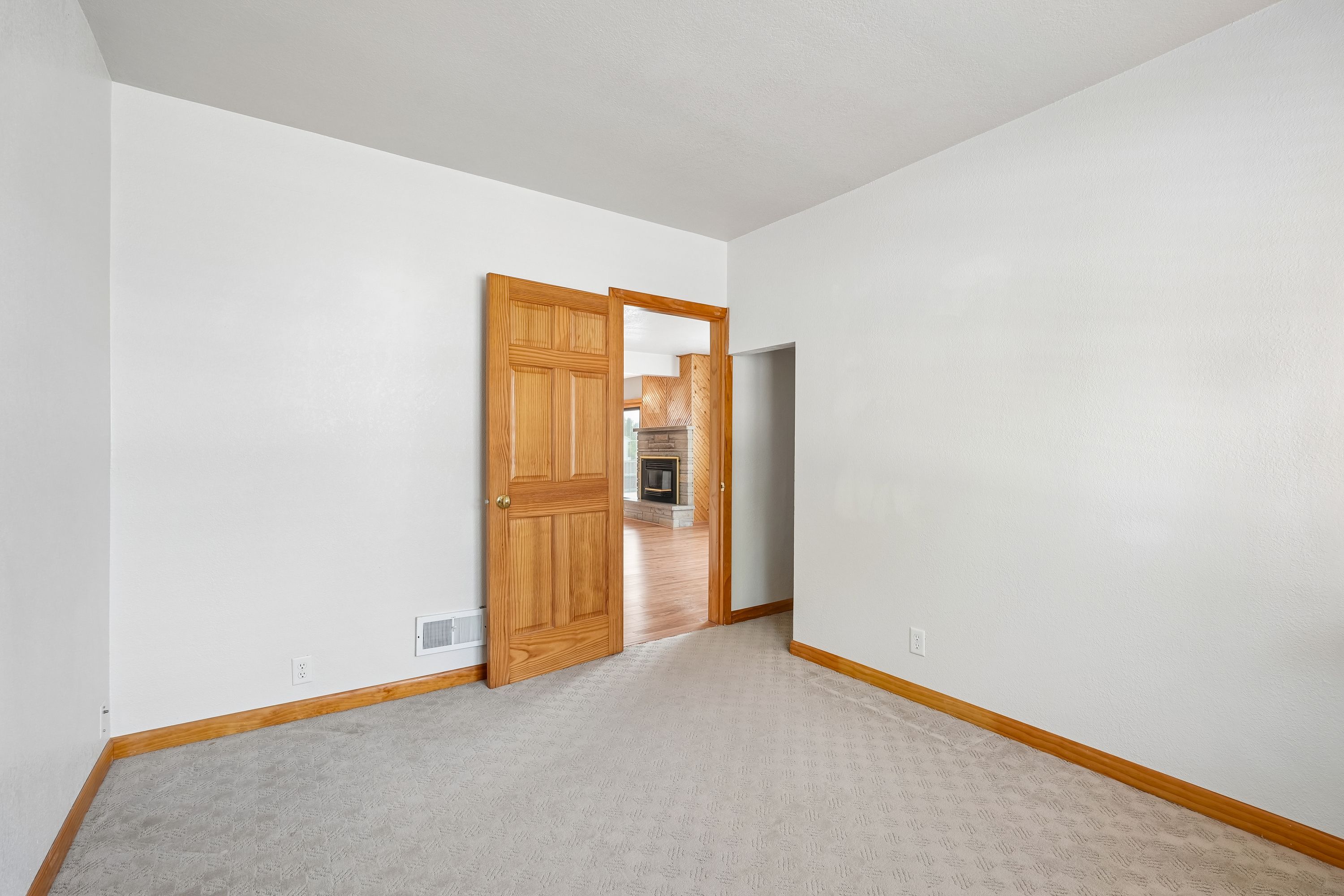  Exceptional Opportunity in Algoma Near Lake Michigan - 物件實景