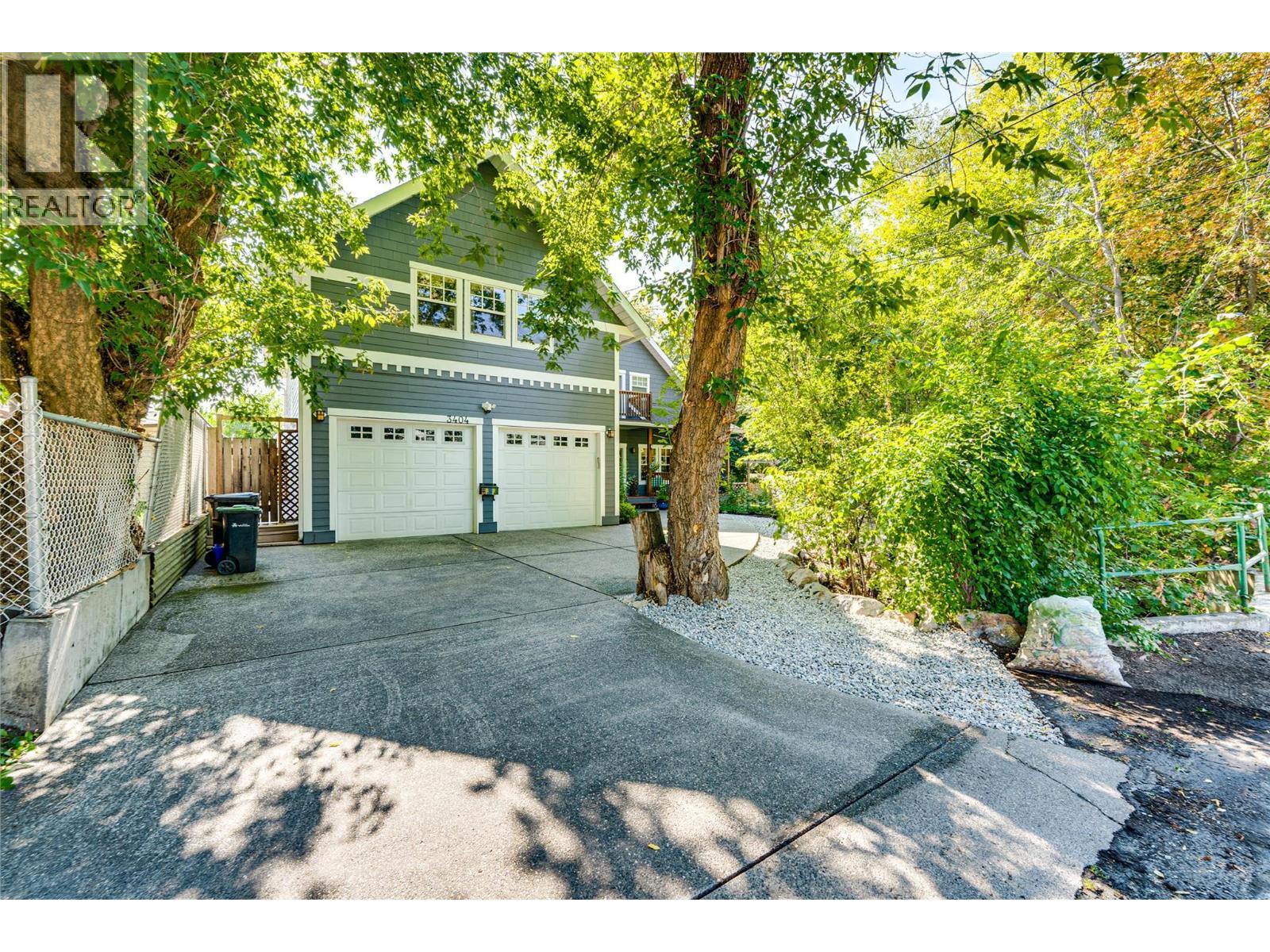 VERNON, British Columbia, V1T 2P9, CA, 5 Bedrooms Bedrooms, ,4 BathroomsBathrooms,Residential,For Sale,1948621