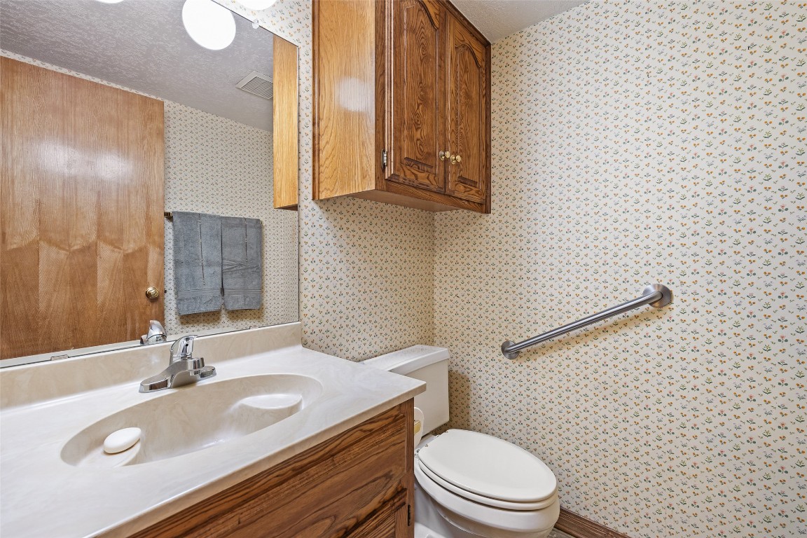 Round Rock, Texas, 78681, United States, 4 Bedrooms Bedrooms, ,3 BathroomsBathrooms,Residential,For Sale,1925369