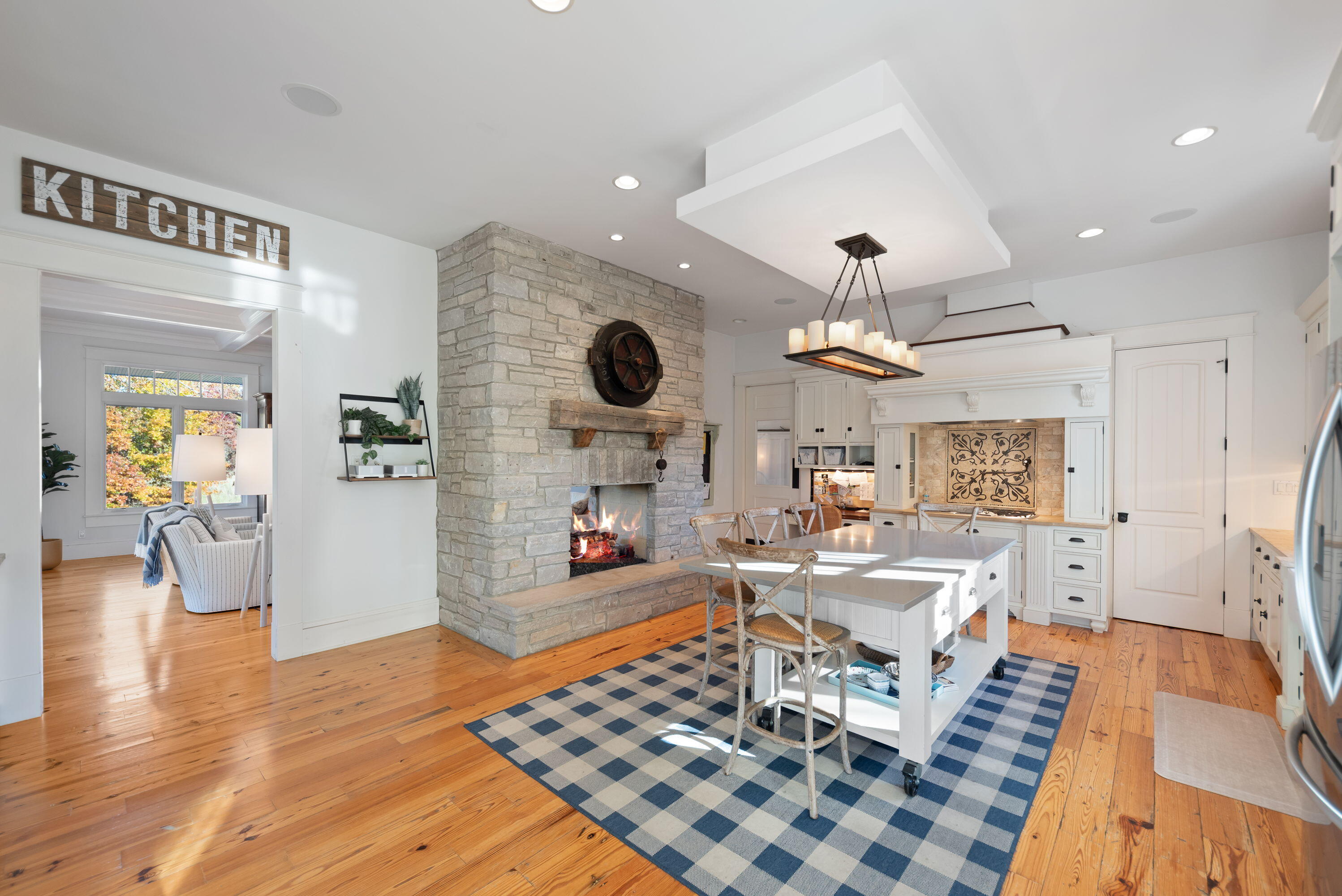 New Buffalo, Michigan, 49117, United States, 6 Bedrooms Bedrooms, ,5 BathroomsBathrooms,Residential,For Sale,1989502