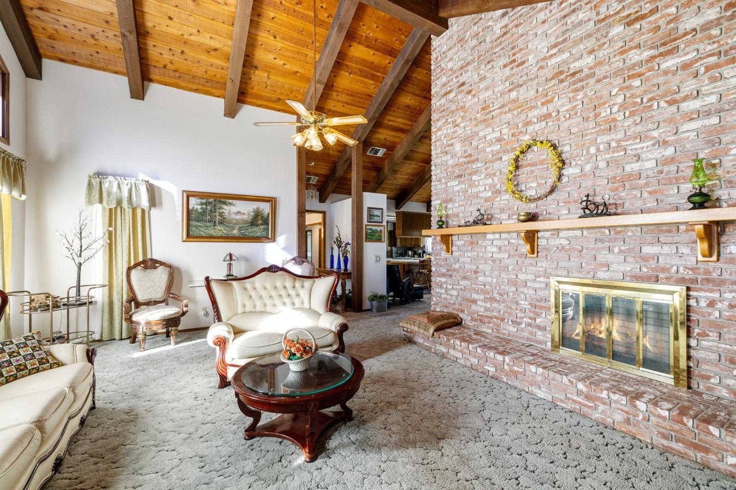 Madera, California, 93638, United States, 4 Bedrooms Bedrooms, ,3 BathroomsBathrooms,Residential,For Sale,1982625