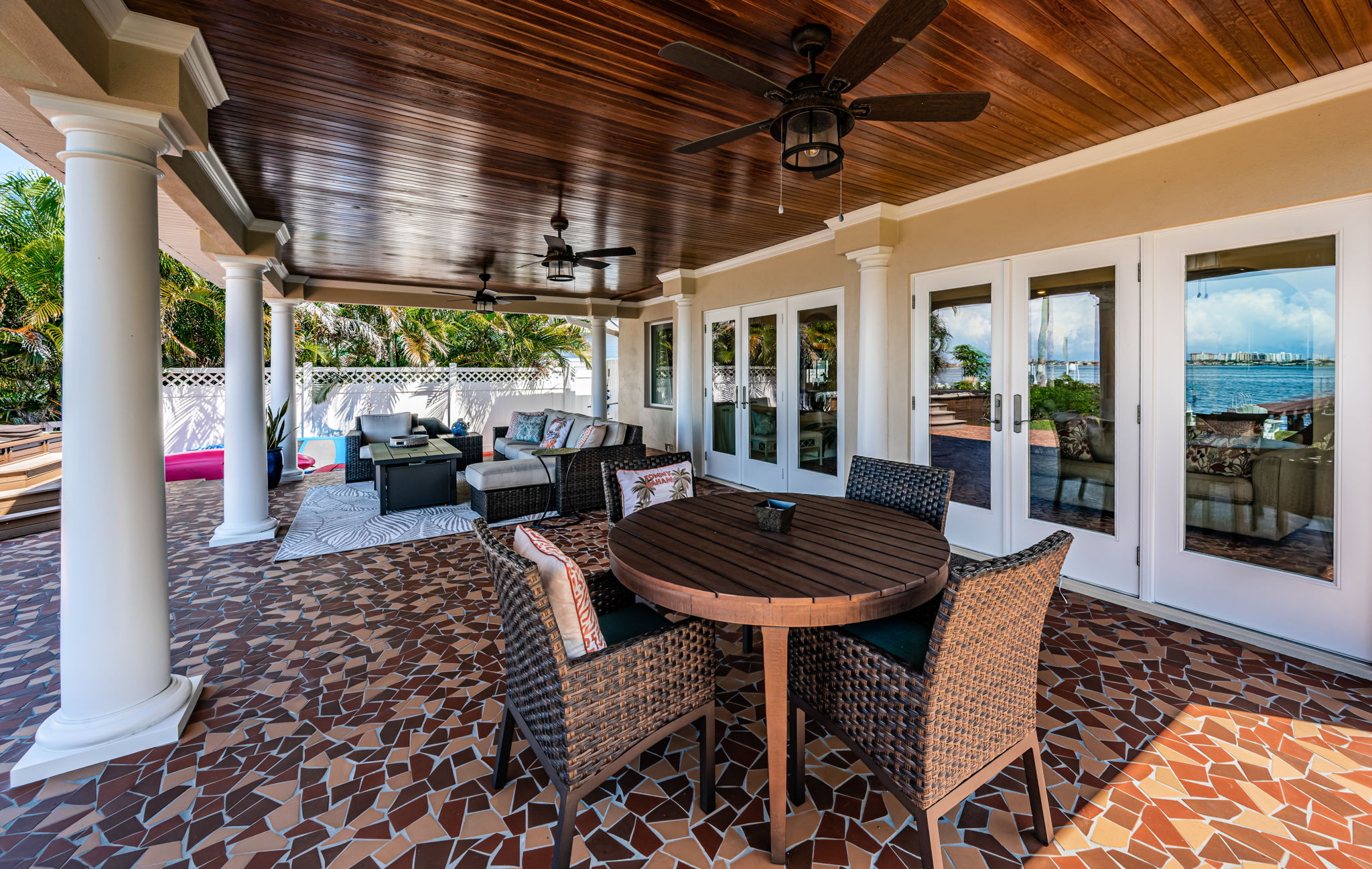 Clearwater, Florida, 33755, United States, 2 Bedrooms Bedrooms, ,2 BathroomsBathrooms,Residential,For Sale,1978253