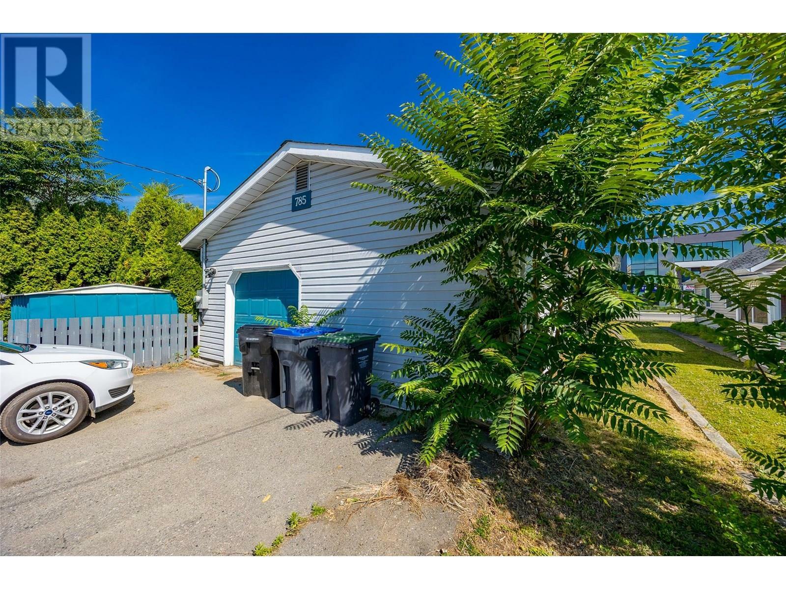 KELOWNA, British Columbia, V1Y 7C9, CA, 2 Bedrooms Bedrooms, ,2 BathroomsBathrooms,Residential,For Sale,1874536