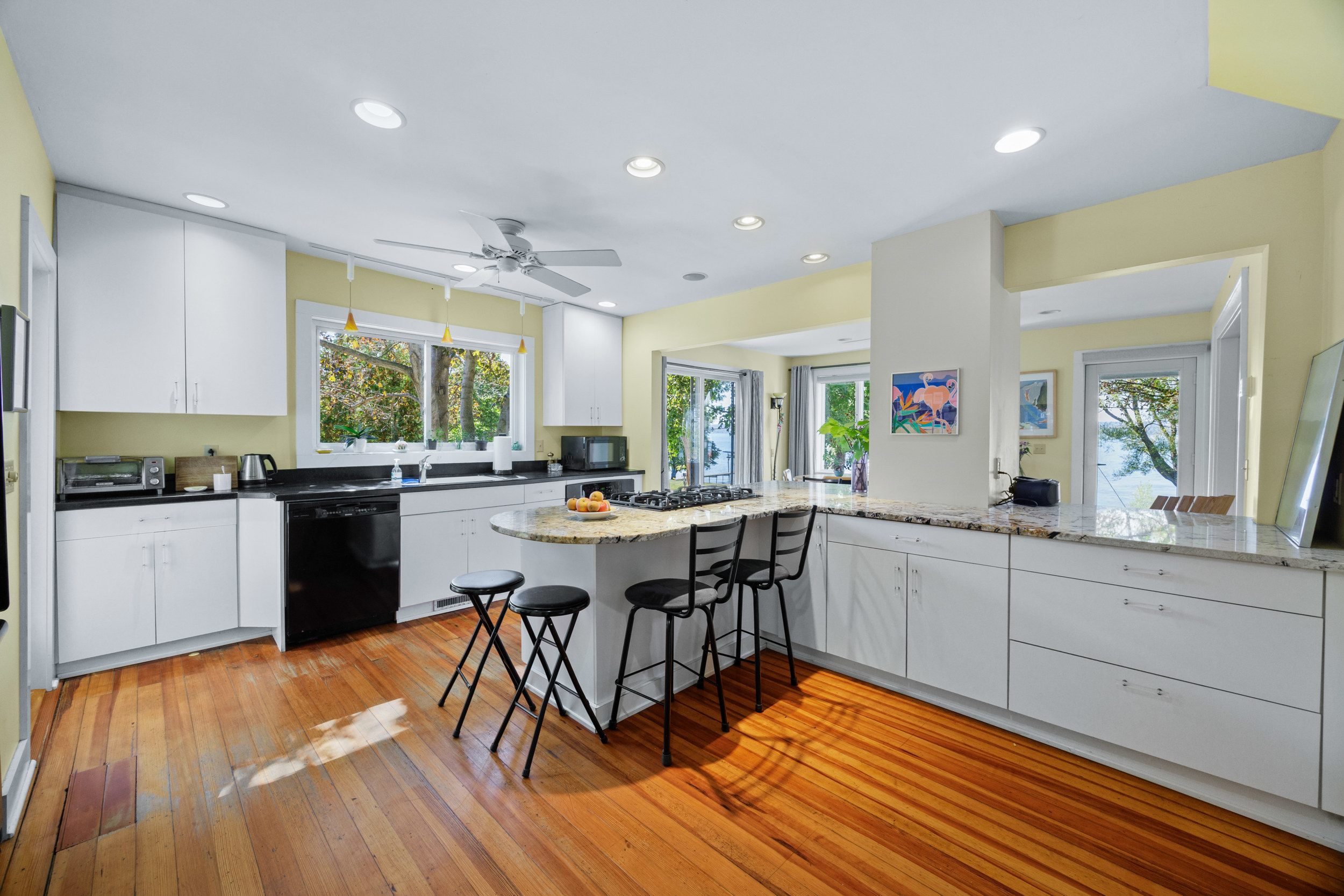 Varick, New York, 14541, United States, 4 Bedrooms Bedrooms, ,2 BathroomsBathrooms,Residential,For Sale,1997744