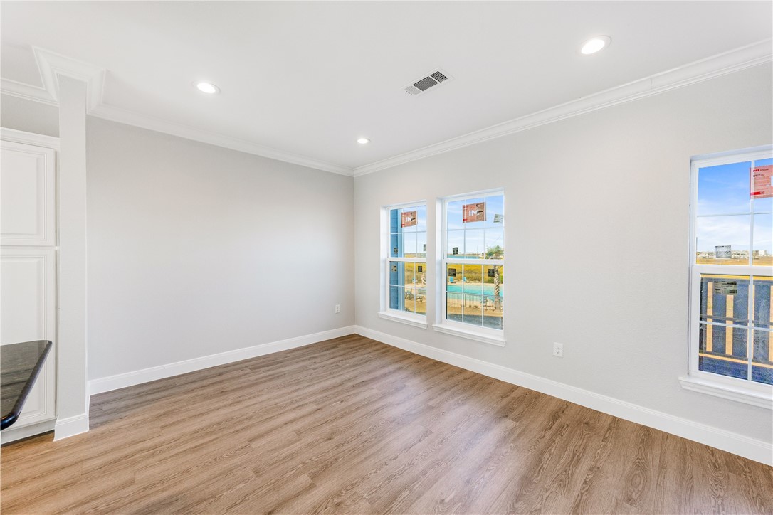 Corpus Christi, Texas, 78418, United States, 4 Bedrooms Bedrooms, ,4 BathroomsBathrooms,Residential,For Sale,1994384