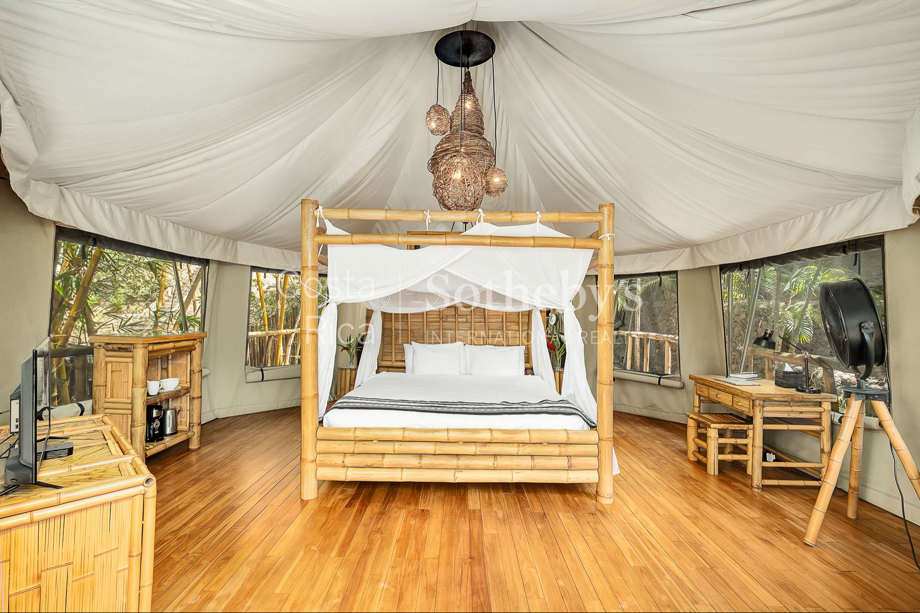  Wavefront Estate - 物件實景