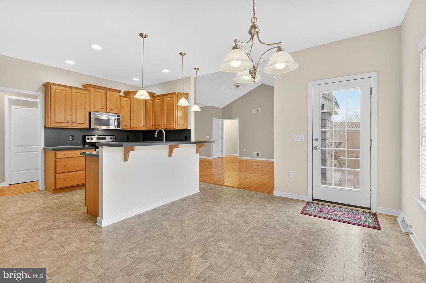 Bird in Hand, Pennsylvania, 17505, United States, 3 Bedrooms Bedrooms, ,2 BathroomsBathrooms,Residential,For Sale,1985193