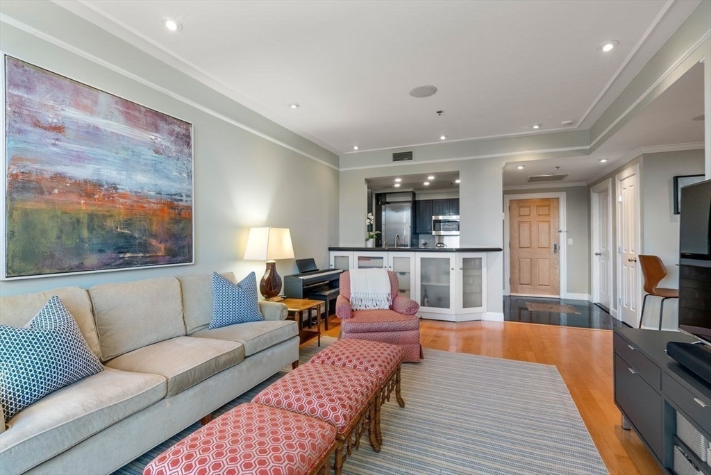 1597 Washington St Unit 606, Boston, Massachusetts, 02118, United States, 1 Bedroom Bedrooms, ,1 BathroomBathrooms,Residential,For Sale,1597 Washington St Unit 606,1481410