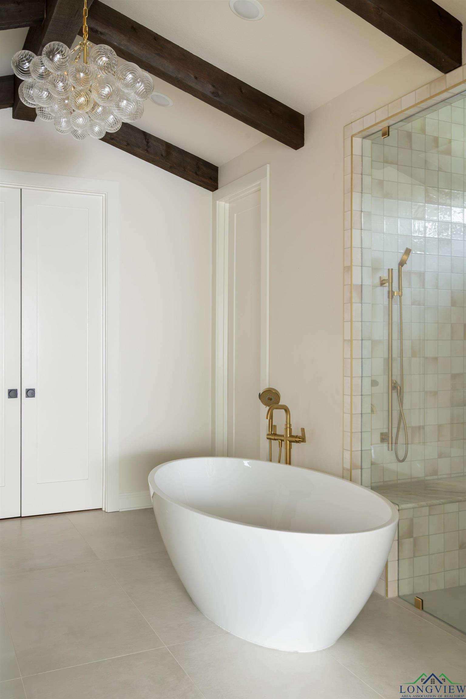 Tatum, Texas, 75691, United States, 4 Bedrooms Bedrooms, ,3 BathroomsBathrooms,Residential,For Sale,1993478