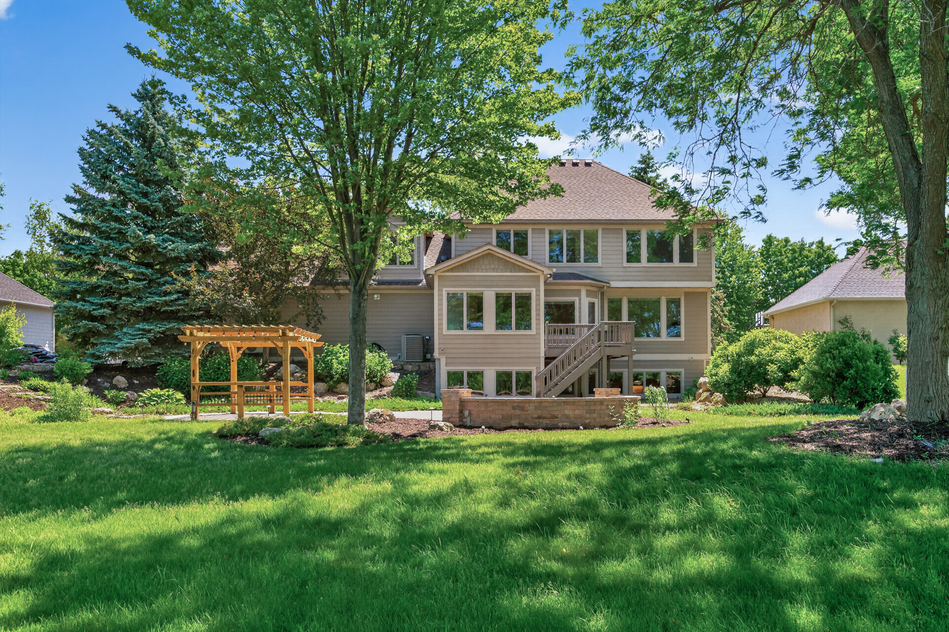 Luxury Lakeside Retreat in the Heart of Woodbury - 物件實景