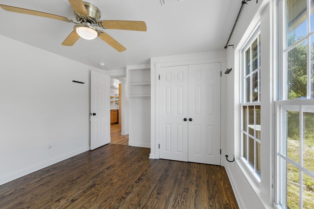 Fredericksburg, Texas, 78624, United States, 3 Bedrooms Bedrooms, ,3 BathroomsBathrooms,Residential,For Sale,1943350