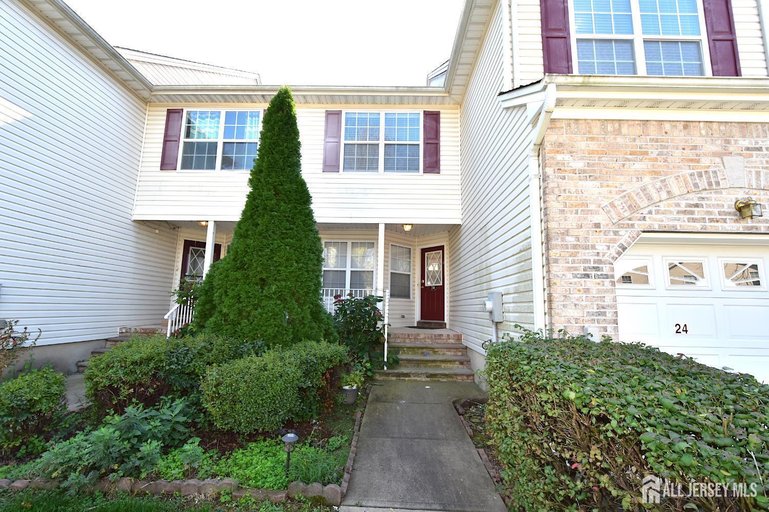 North Brunswick, New Jersey, 08902, United States, 3 Bedrooms Bedrooms, ,3 BathroomsBathrooms,Residential,For Sale,1992590