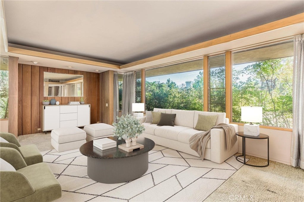 Redlands, California, 92373, United States, 4 Bedrooms Bedrooms, ,1 BathroomBathrooms,Residential,For Sale,1899993