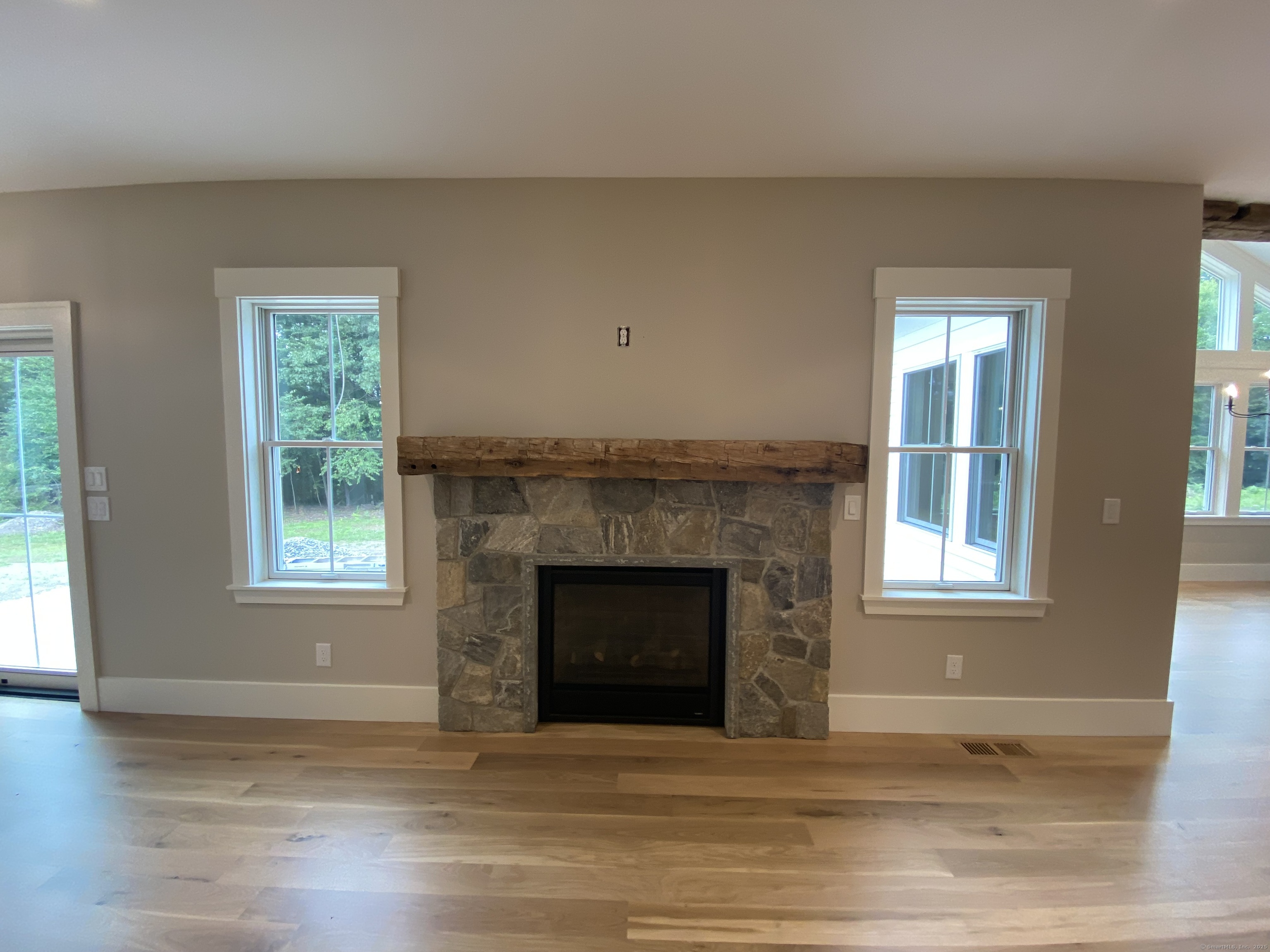 Southbury, Connecticut, 06488, United States, 4 Bedrooms Bedrooms, ,3 BathroomsBathrooms,Residential,For Sale,1941741