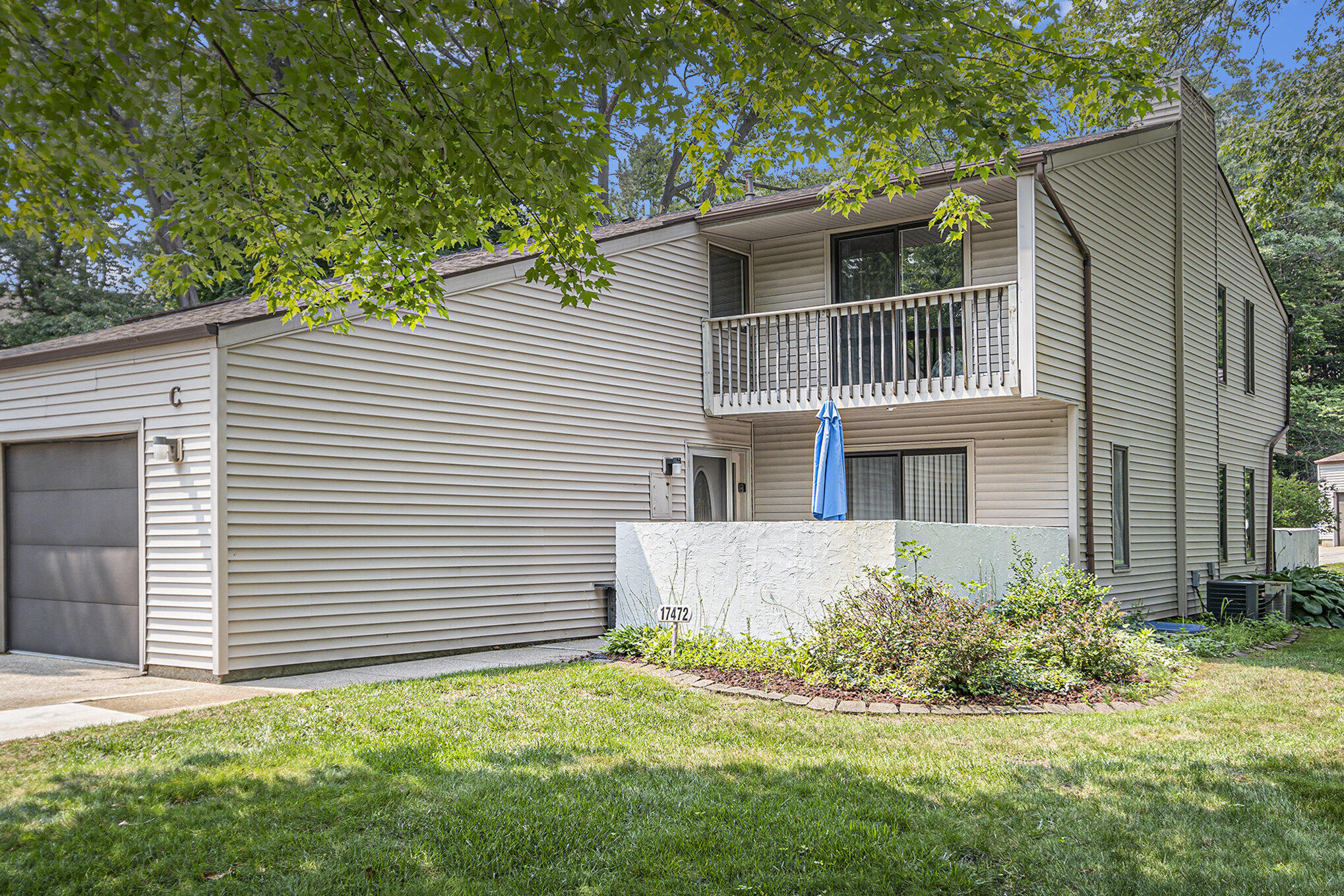 Parkwood , Spring Lake, MI 49456