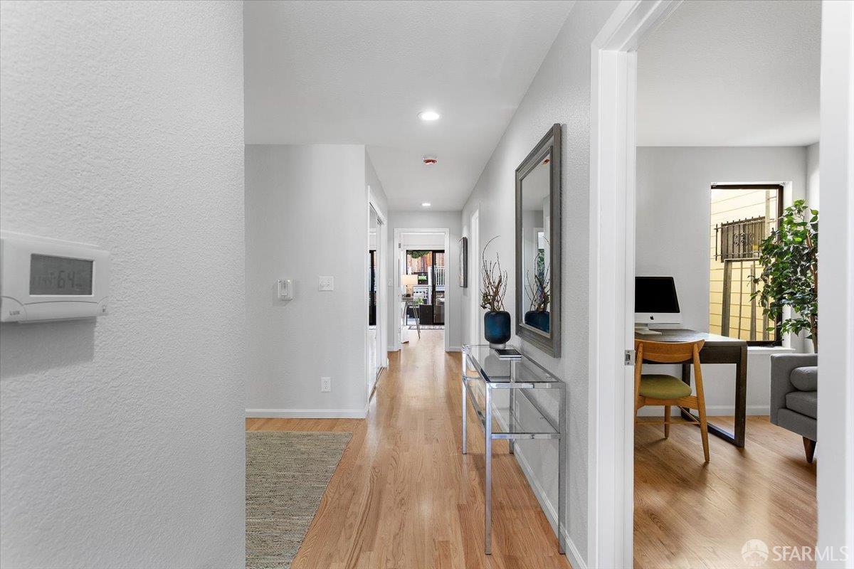 San Francisco, California, 94124, United States, 3 Bedrooms Bedrooms, ,2 BathroomsBathrooms,Residential,For Sale,2001801