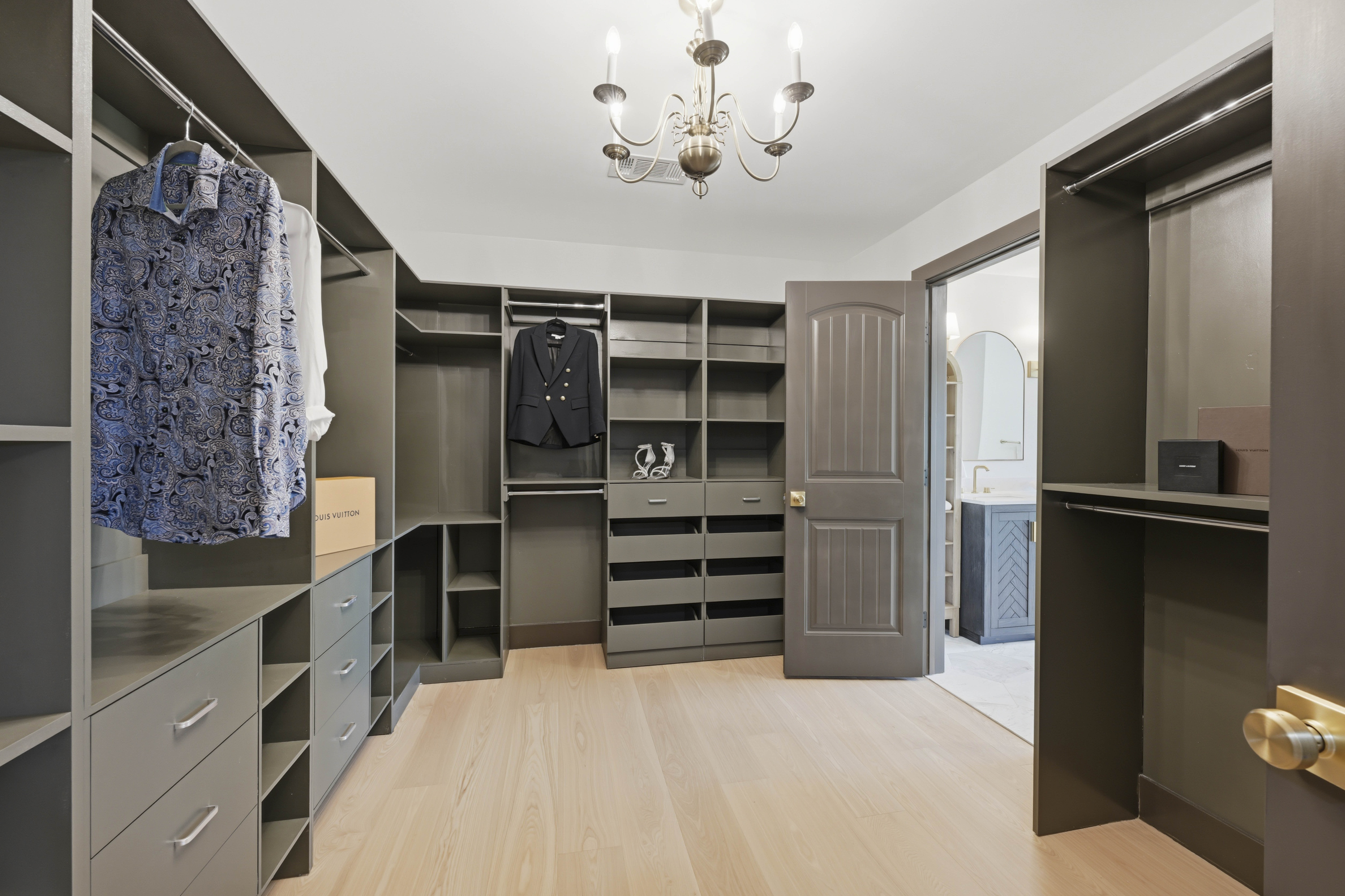  9815 Mira Del Rio Drive, Sacramento, CA 95827 - 物件實景