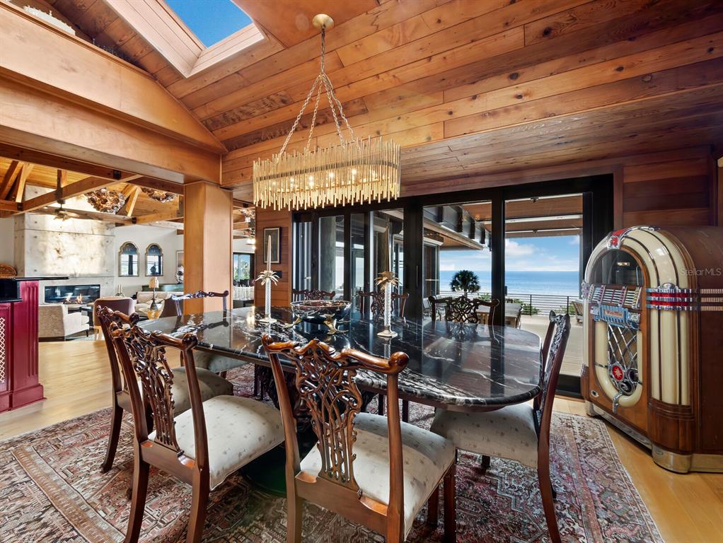 Longboat Key, Florida, 34228, United States, 8 Bedrooms Bedrooms, ,10 BathroomsBathrooms,Residential,For Sale,1997316