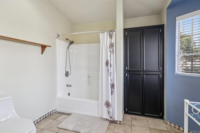 El Cajon, California, 92021, United States, 3 Bedrooms Bedrooms, ,3 BathroomsBathrooms,Residential,For Sale,1928817