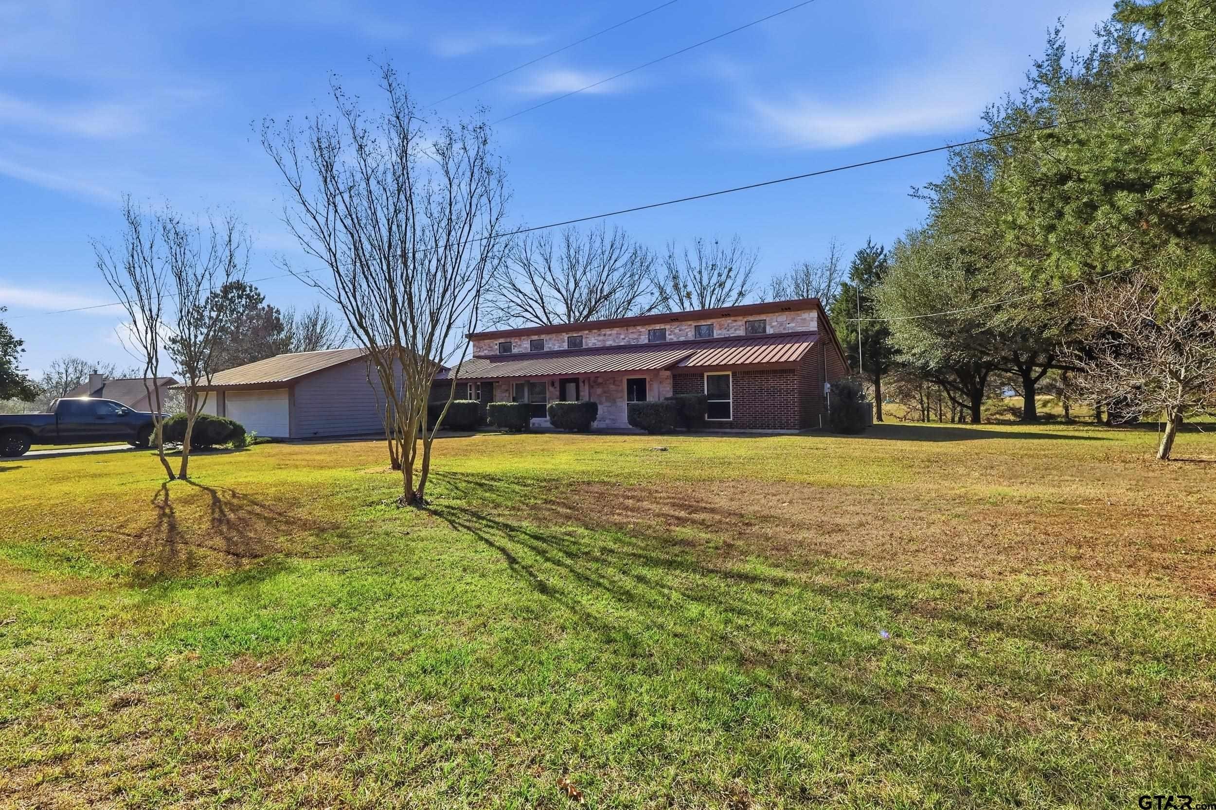 Pittsburg, Texas, 75686, United States, 3 Bedrooms Bedrooms, ,2 BathroomsBathrooms,Residential,For Sale,2008621