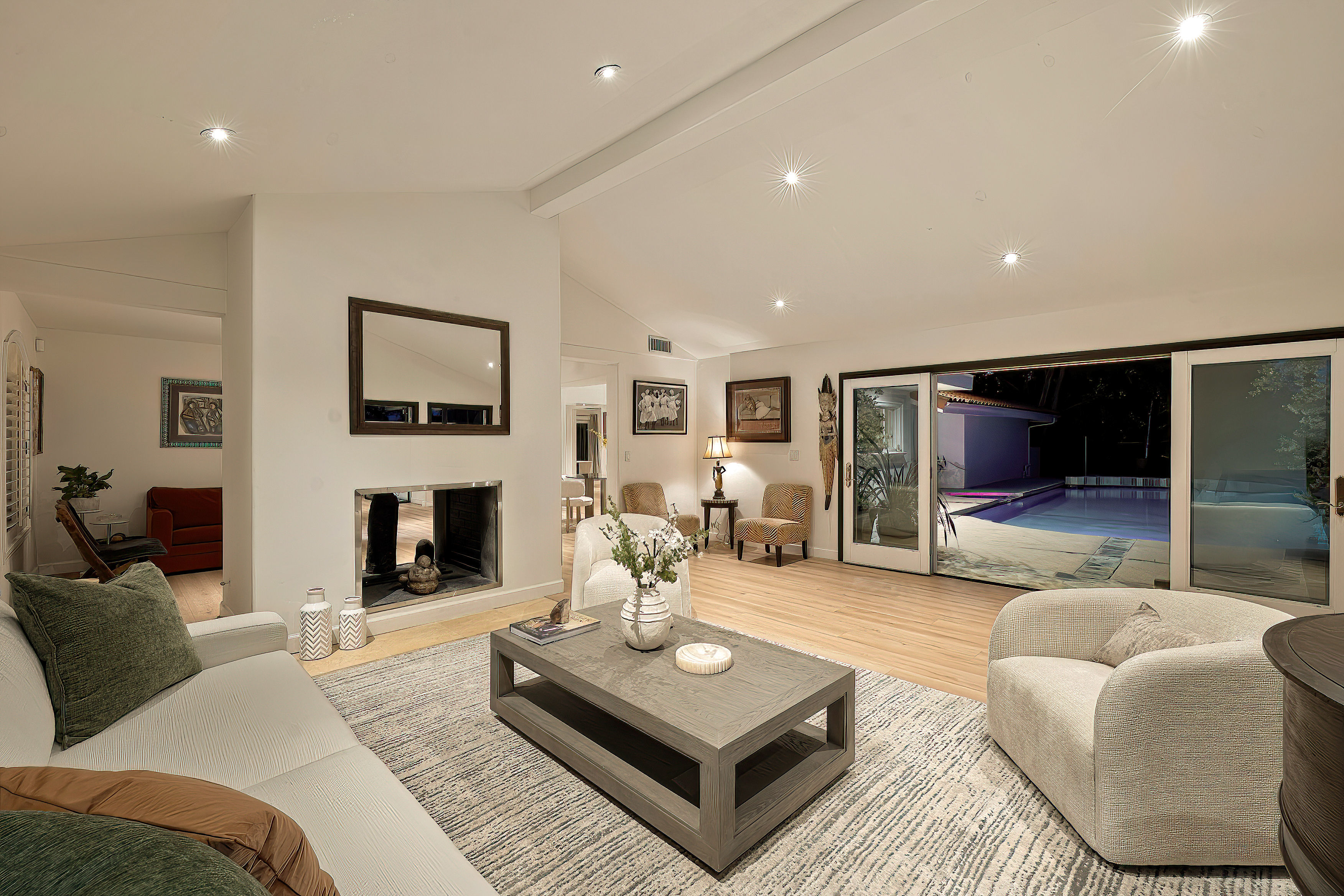  4807 Brewster Drive - 物件實景