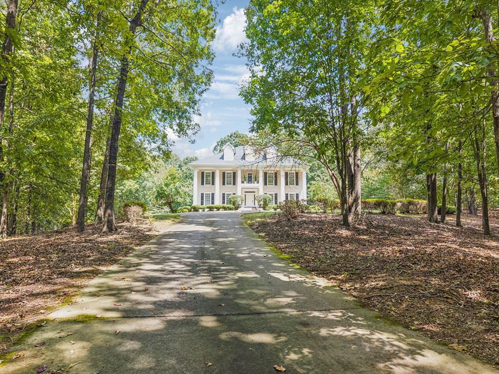 Cohutta, Georgia, 30710, United States, 4 Bedrooms Bedrooms, ,4 BathroomsBathrooms,Residential,For Sale,1950990