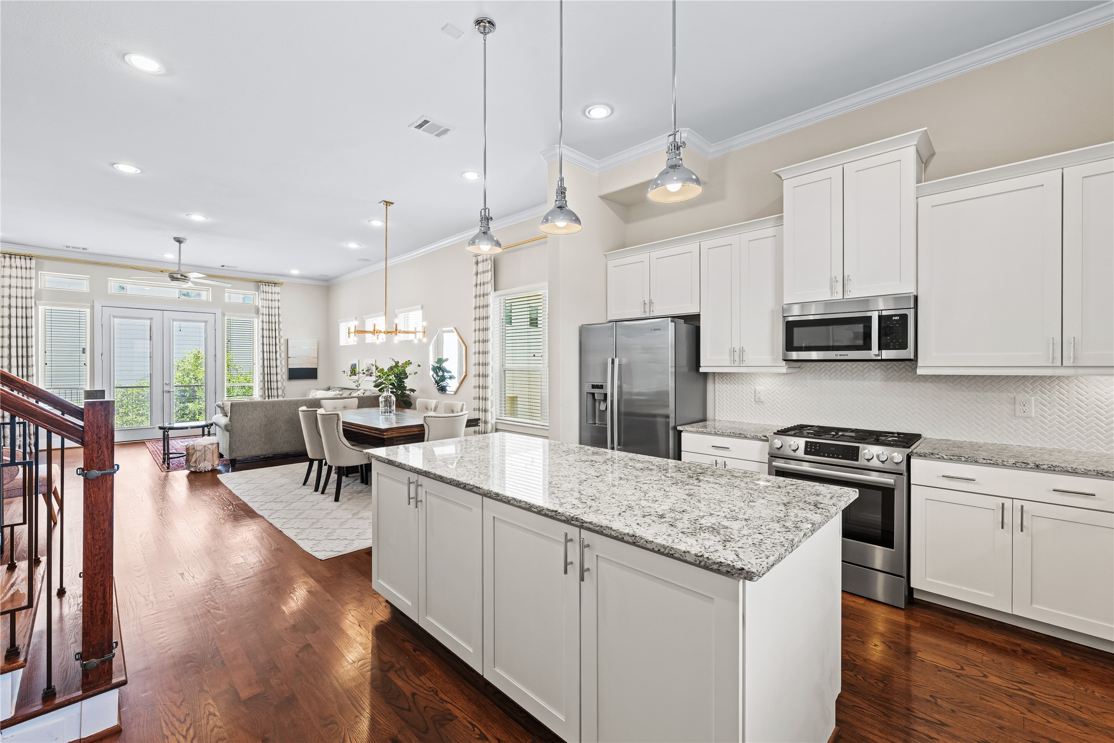  5809 E Post Oak Lane - 物件實景