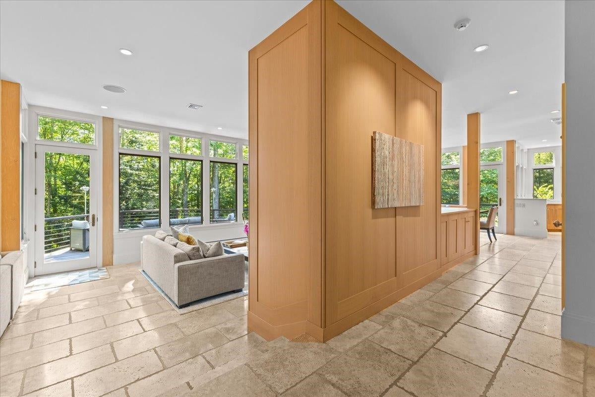 Stowe, Vermont, 05672, United States, 6 Bedrooms Bedrooms, ,3 BathroomsBathrooms,Residential,For Sale,1939476