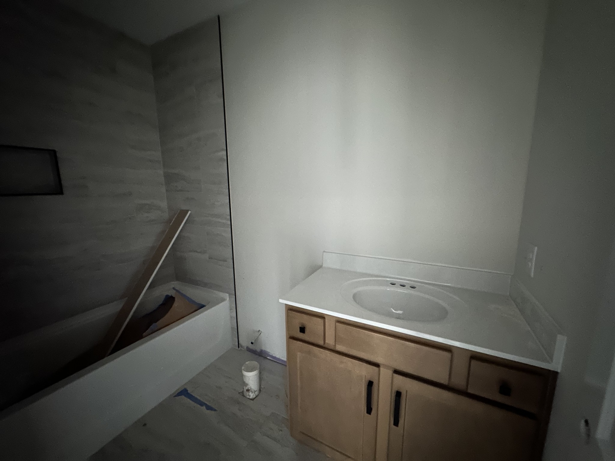 Cumberland Furnace, Tennessee, 37051, United States, 3 Bedrooms Bedrooms, ,3 BathroomsBathrooms,Residential,For Sale,1975749