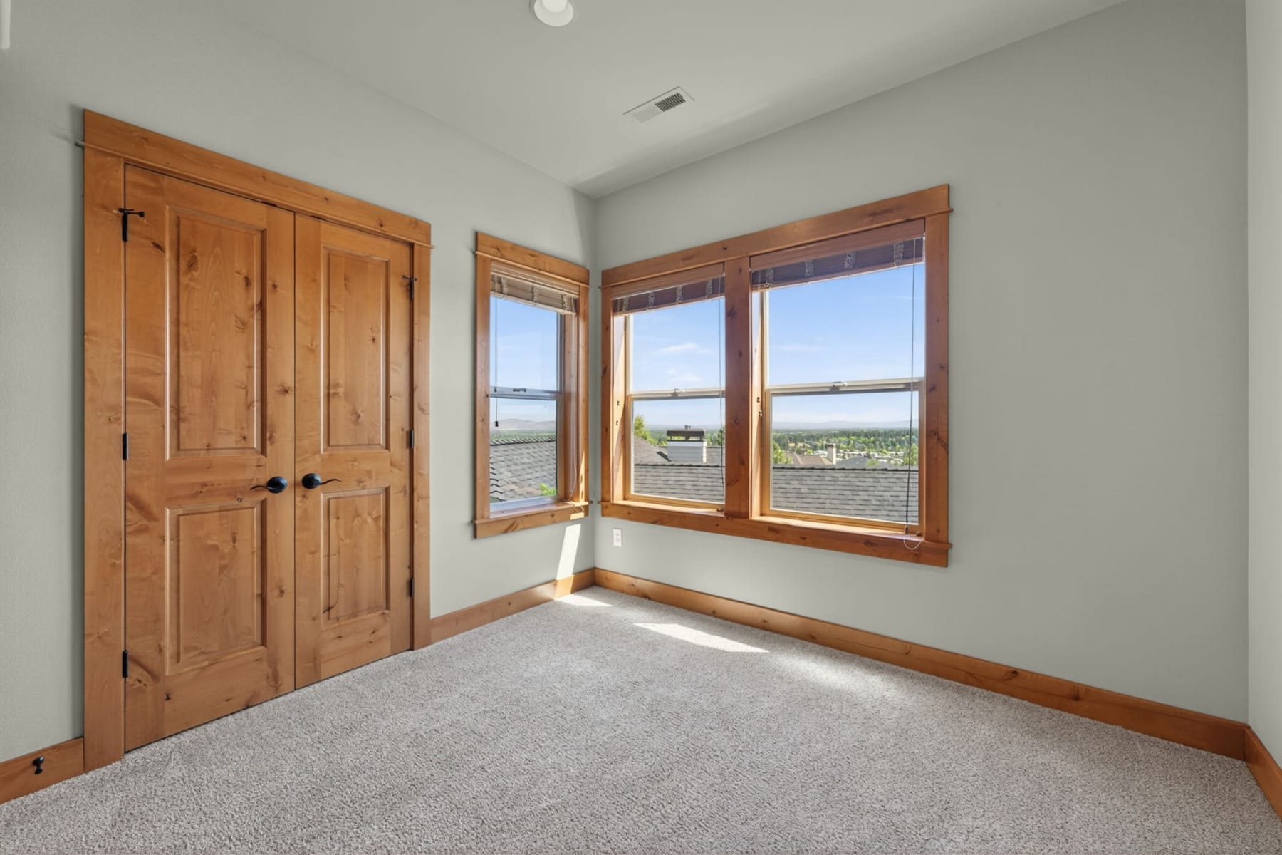  2635 N Awbrey Point Circle Bend, OR 97703 - 物件實景