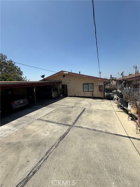 Los Angeles, California, 90023, United States, 9 Bedrooms Bedrooms, ,Residential,For Sale,1938379