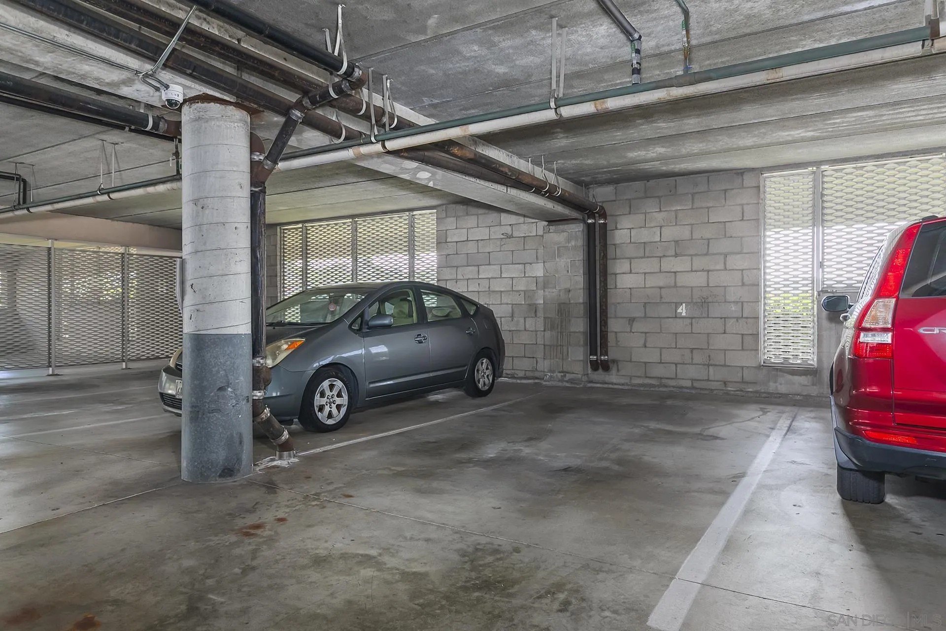 San Diego, California, 92110, United States, 1 Bedroom Bedrooms, ,1 BathroomBathrooms,Residential,For Sale,1970133