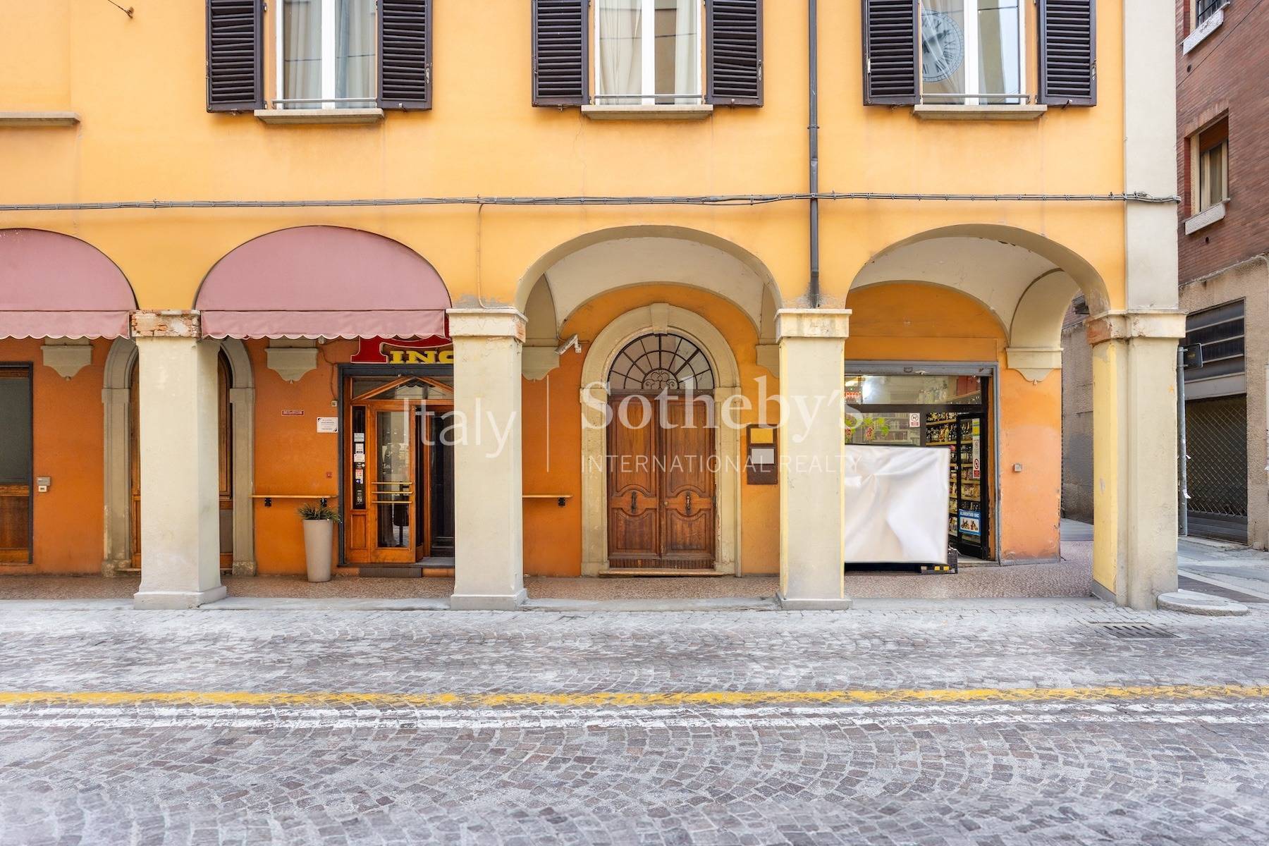  Apartment with terrace a stone