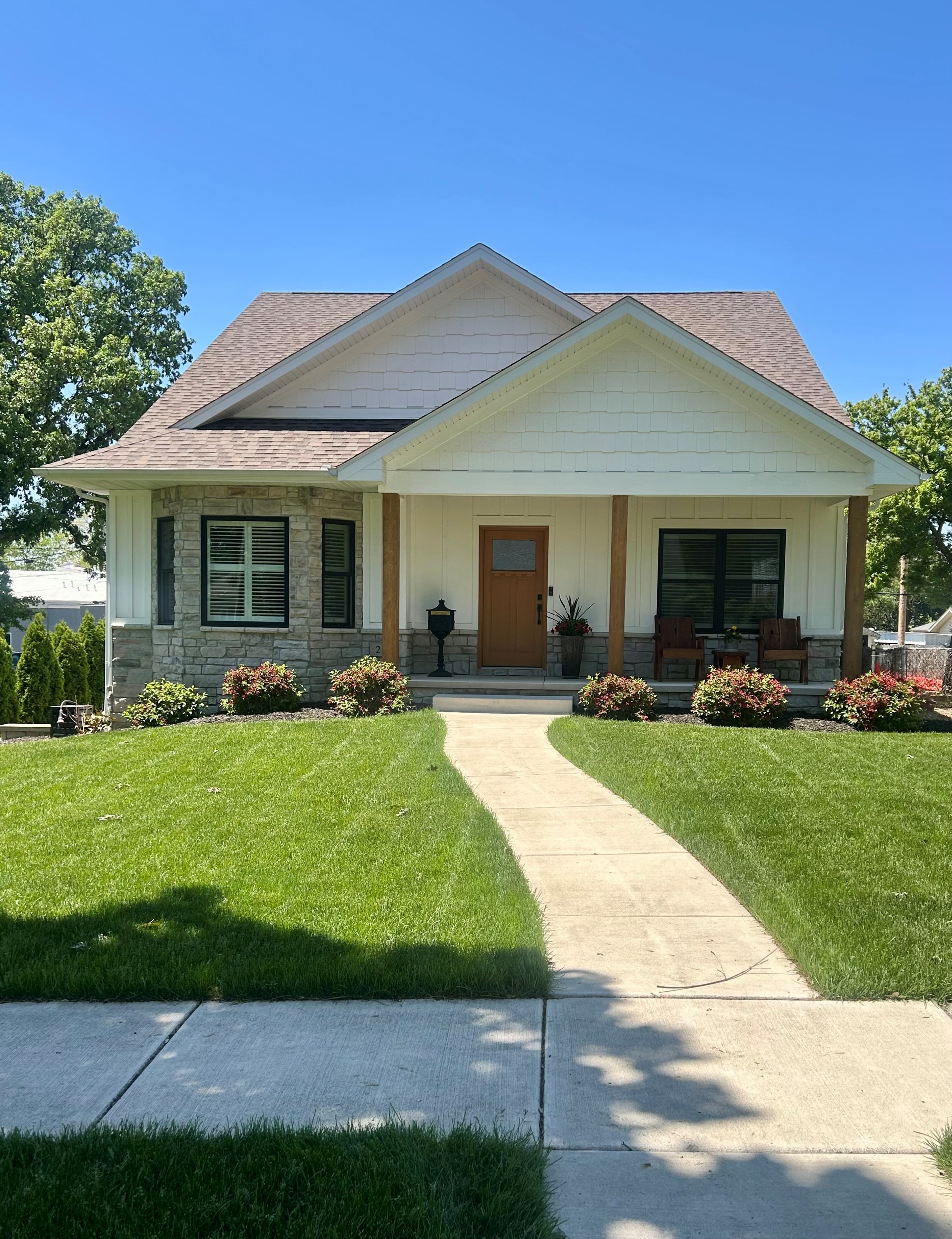 Valparaiso, Indiana, 46385, United States, 3 Bedrooms Bedrooms, ,2 BathroomsBathrooms,Residential,For Sale,1935561