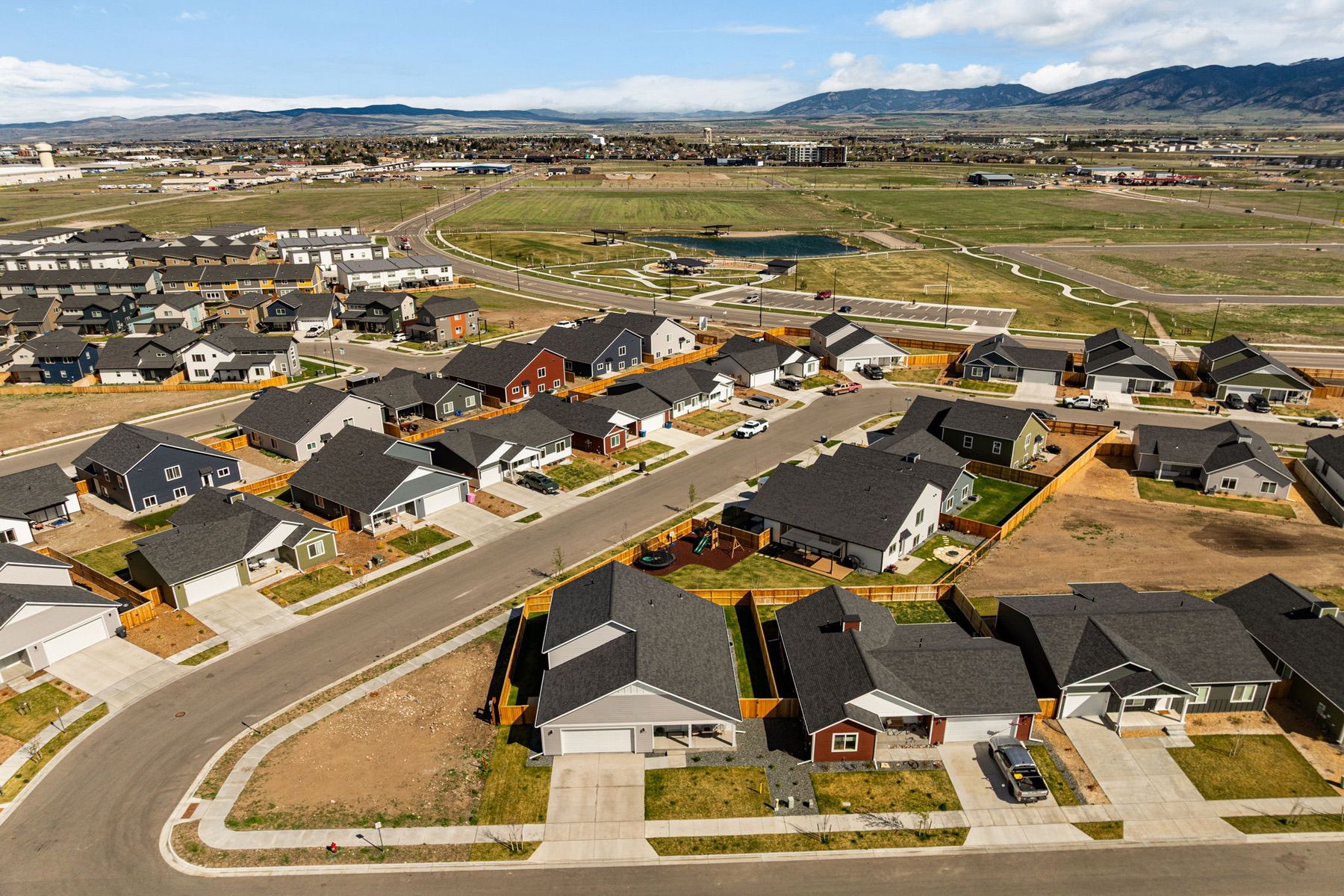  707 Thrice Loop - 物件實景