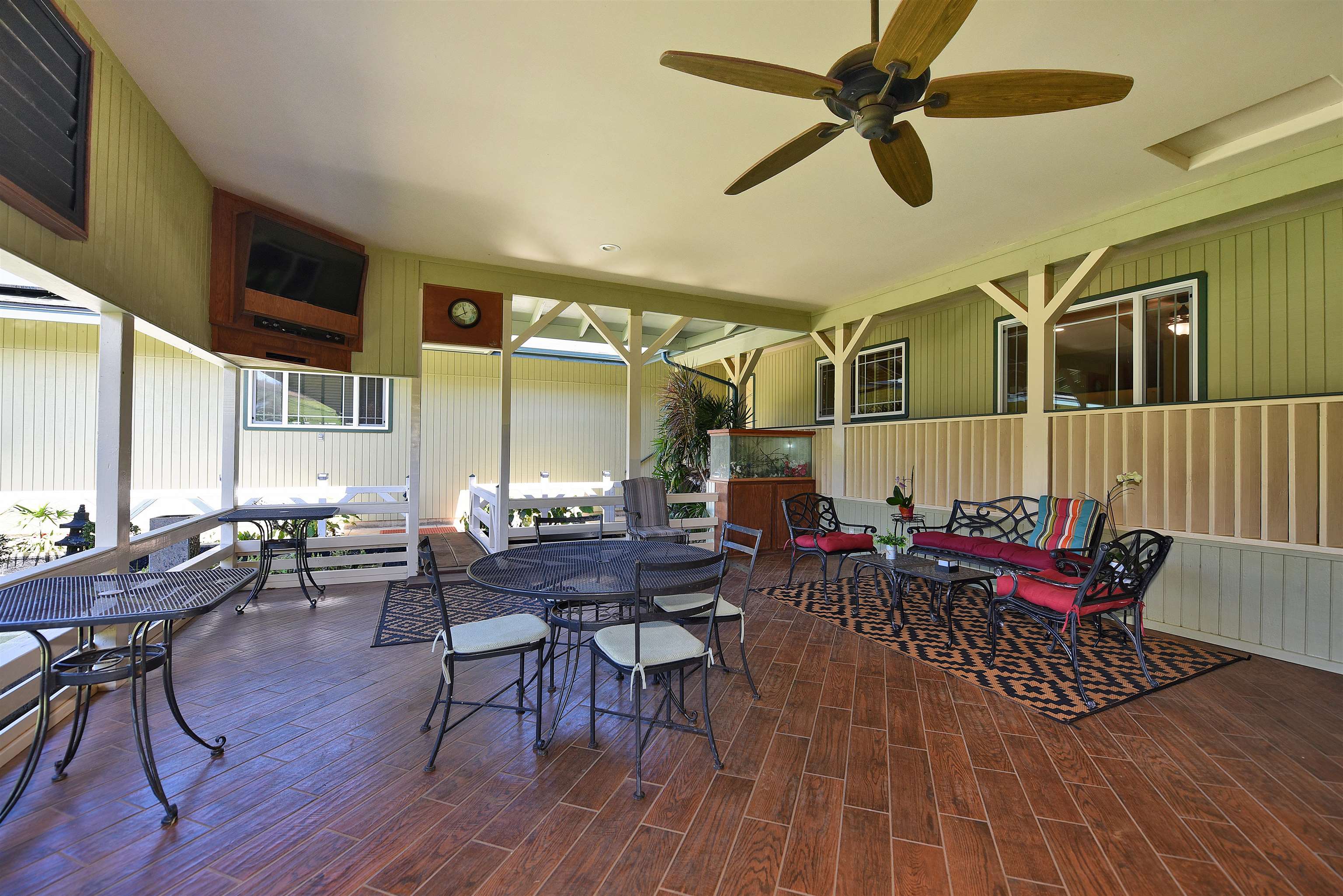 Haiku, Hawaii, 96708, United States, 3 Bedrooms Bedrooms, ,6 BathroomsBathrooms,Residential,For Sale,1989275