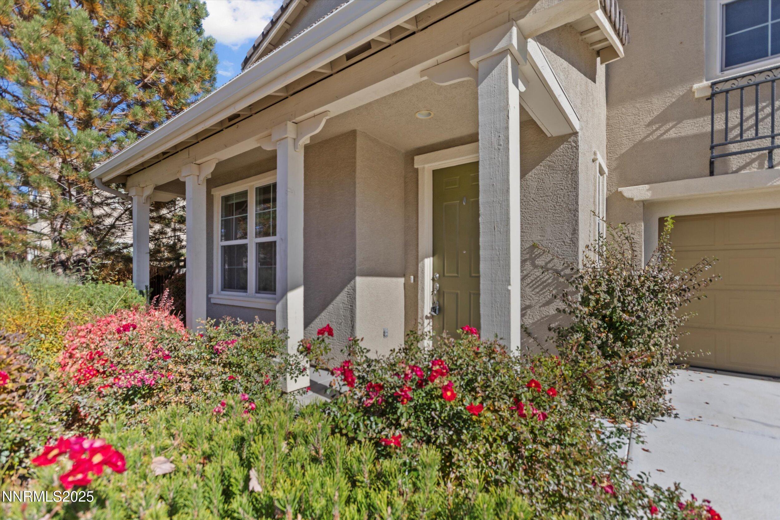 Sparks, Nevada, 89436, United States, 3 Bedrooms Bedrooms, ,3 BathroomsBathrooms,Residential,For Sale,1988123