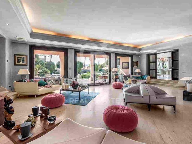 Estepona, Andalusia, ES, 8 Bedrooms Bedrooms, ,8 BathroomsBathrooms,Residential,For Sale,1806113