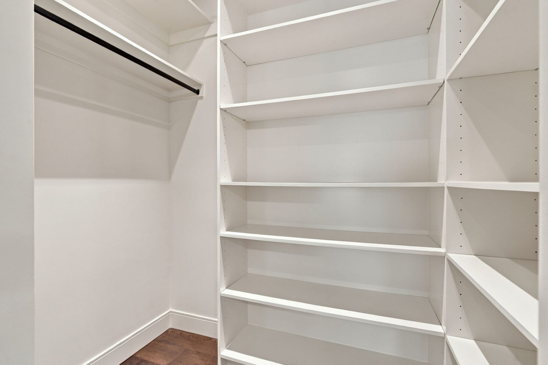  21 D AVE #5 Lake Oswego, OR 97034 - 物件實景