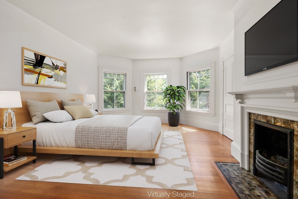 Cambridge, Massachusetts, 02138, United States, 6 Bedrooms Bedrooms, ,4 BathroomsBathrooms,Residential,For Sale,1947973