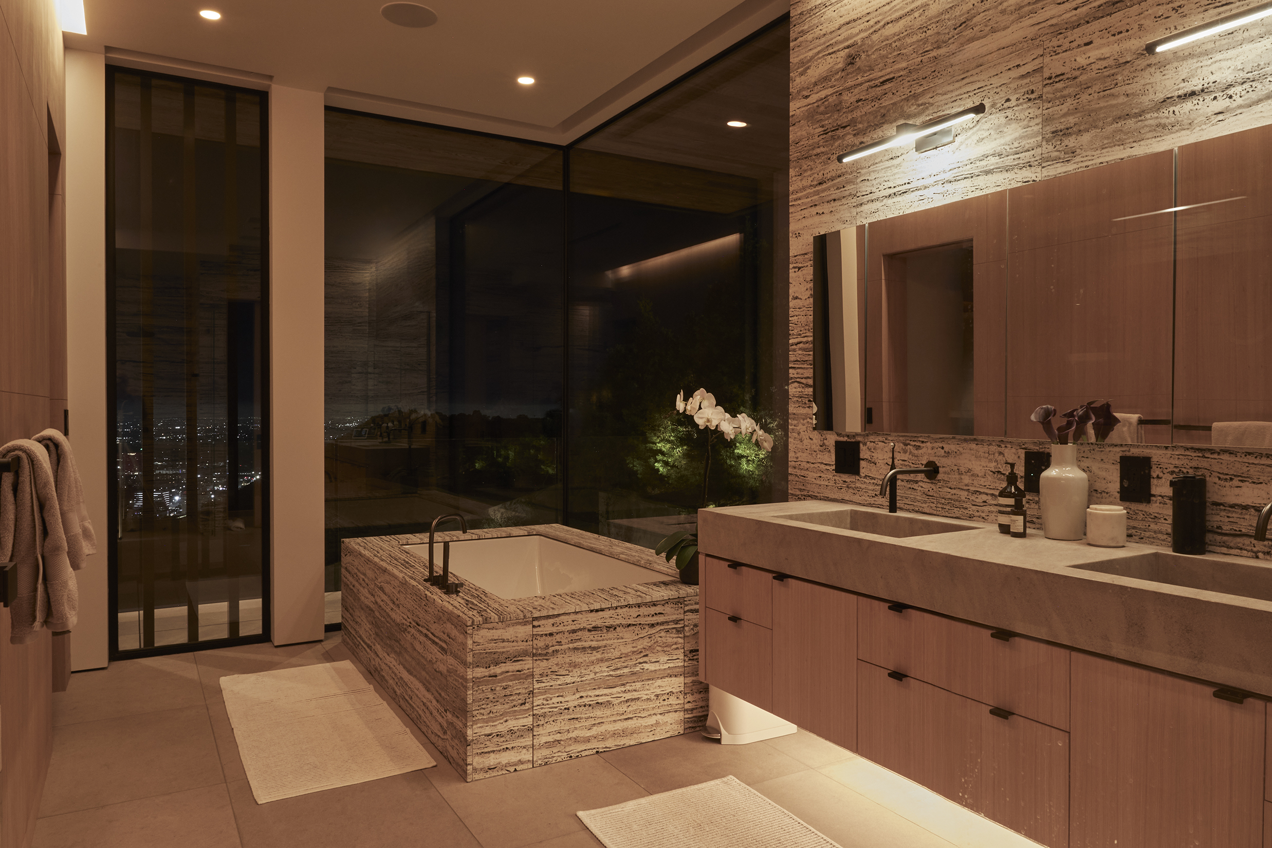  ARCHITECTURAL New Construction Hollywood Hills - 物件實景