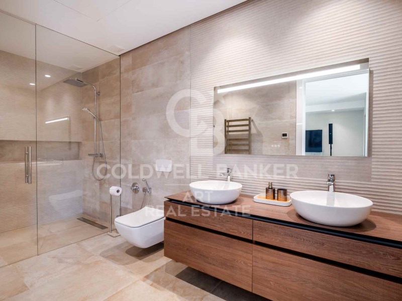 Marbella, Andalusia, ES, 6 Bedrooms Bedrooms, ,6 BathroomsBathrooms,Residential,For Sale,1821487