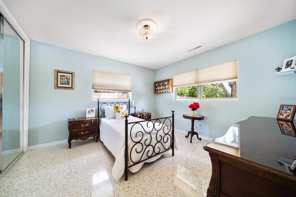 Belleair, Florida, 33756, United States, 2 Bedrooms Bedrooms, ,2 BathroomsBathrooms,Residential,For Sale,1988063