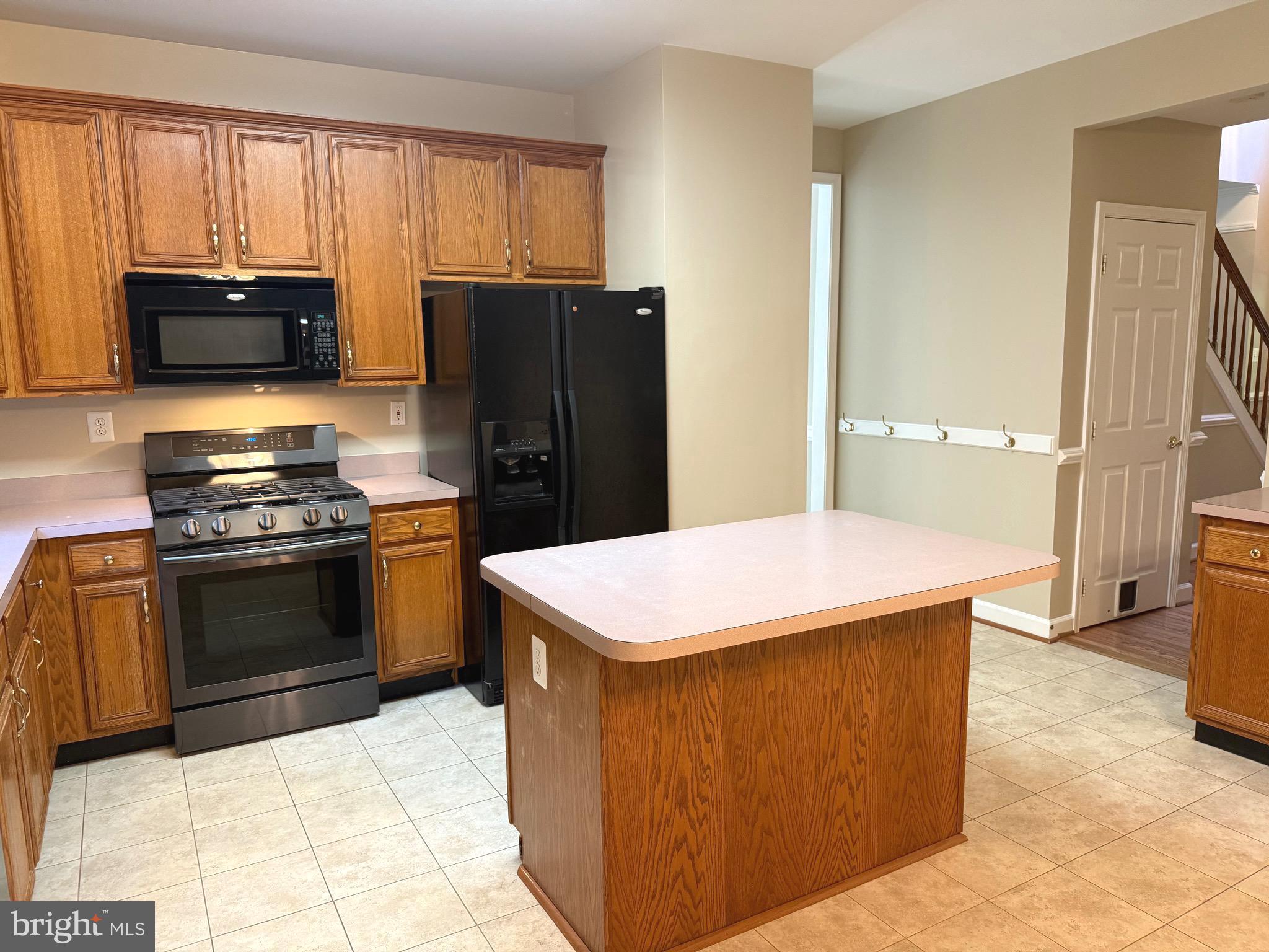 Leonardtown, Maryland, 20650, United States, 4 Bedrooms Bedrooms, ,3 BathroomsBathrooms,Residential,For Sale,1928395