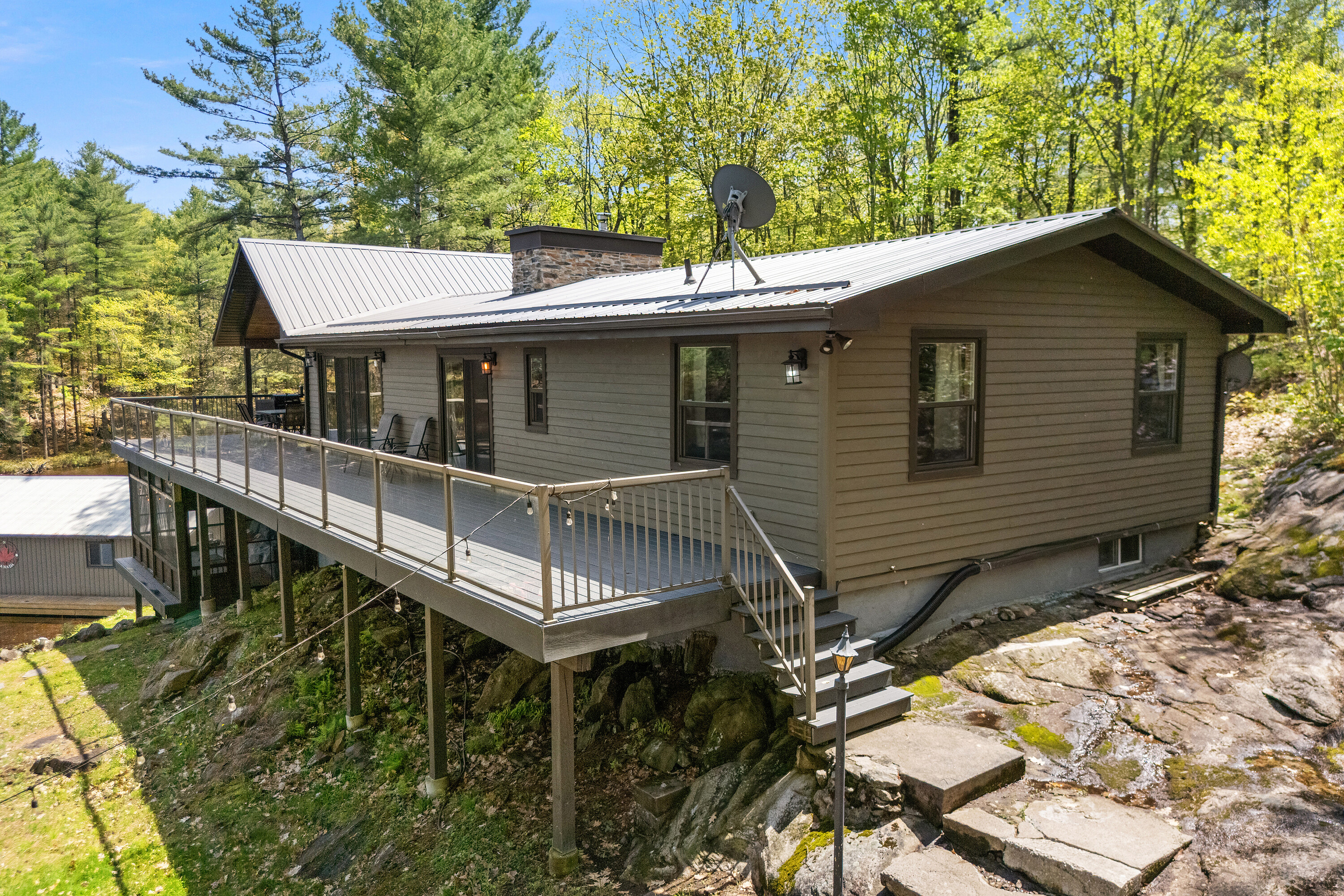  Go Home Lake Family Cottage - 物件實景