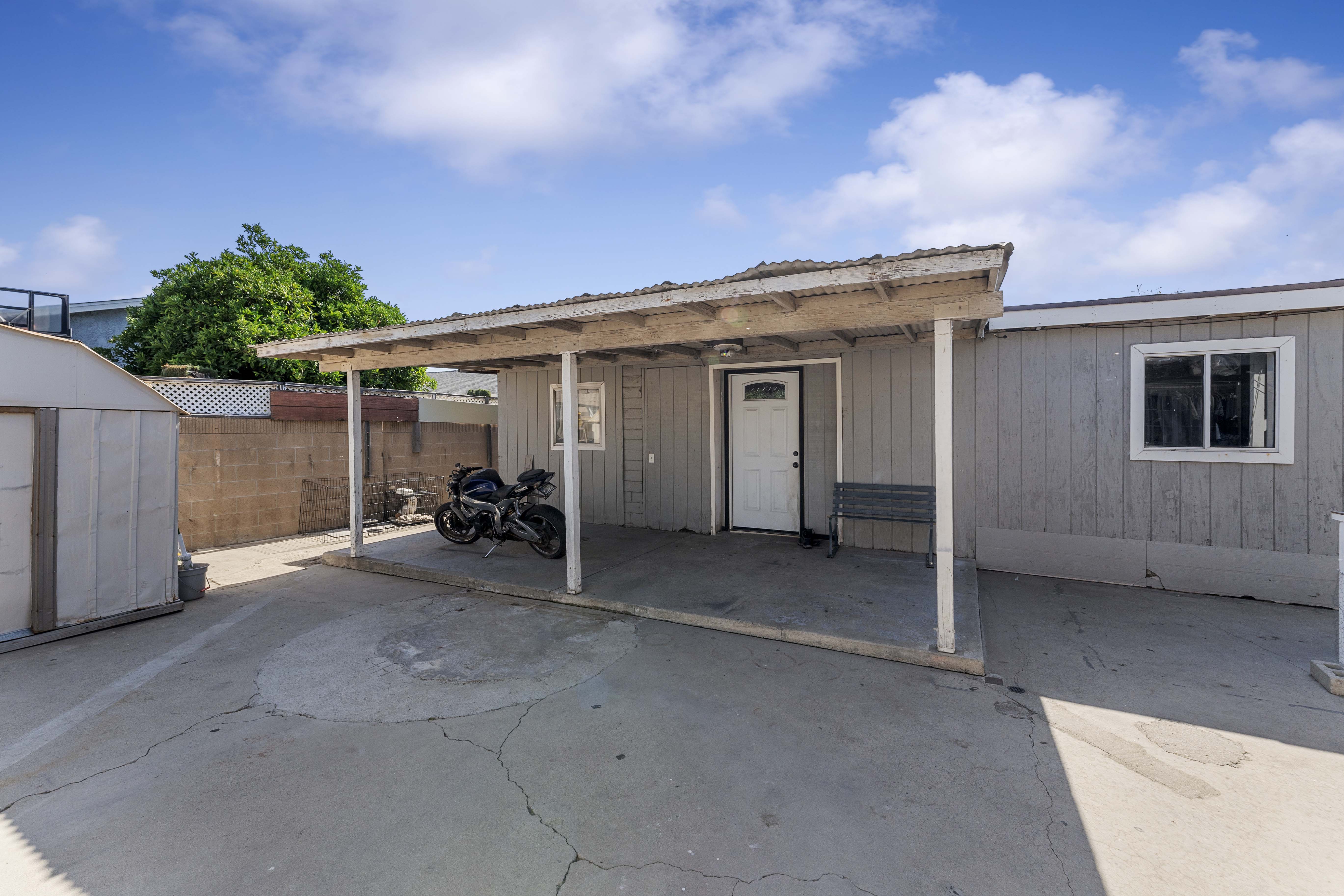 Baldwin Park, California, 91706, United States, 3 Bedrooms Bedrooms, ,2 BathroomsBathrooms,Residential,For Sale,1929080